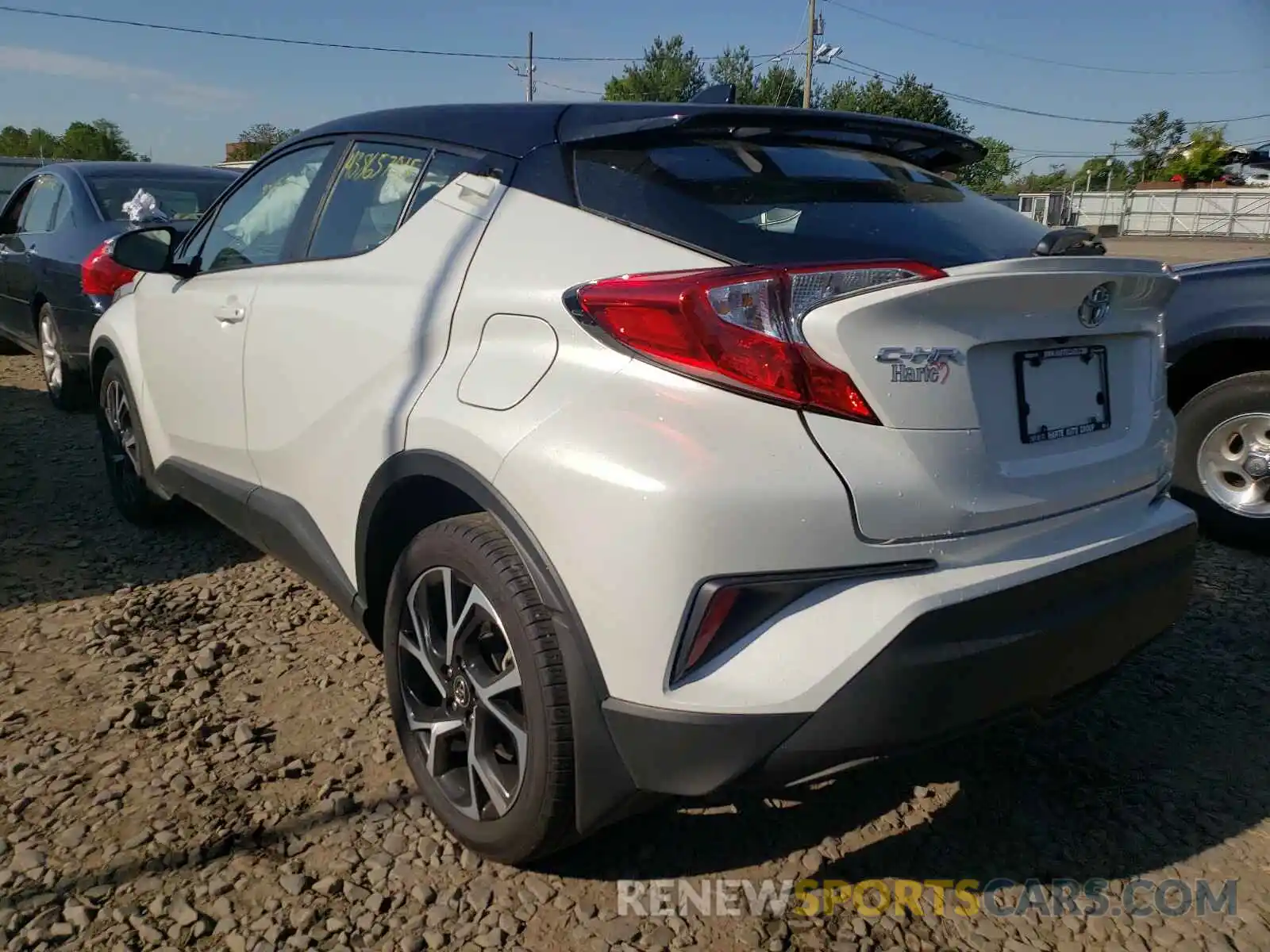 3 Photograph of a damaged car NMTKHMBX2KR095761 TOYOTA C-HR 2019