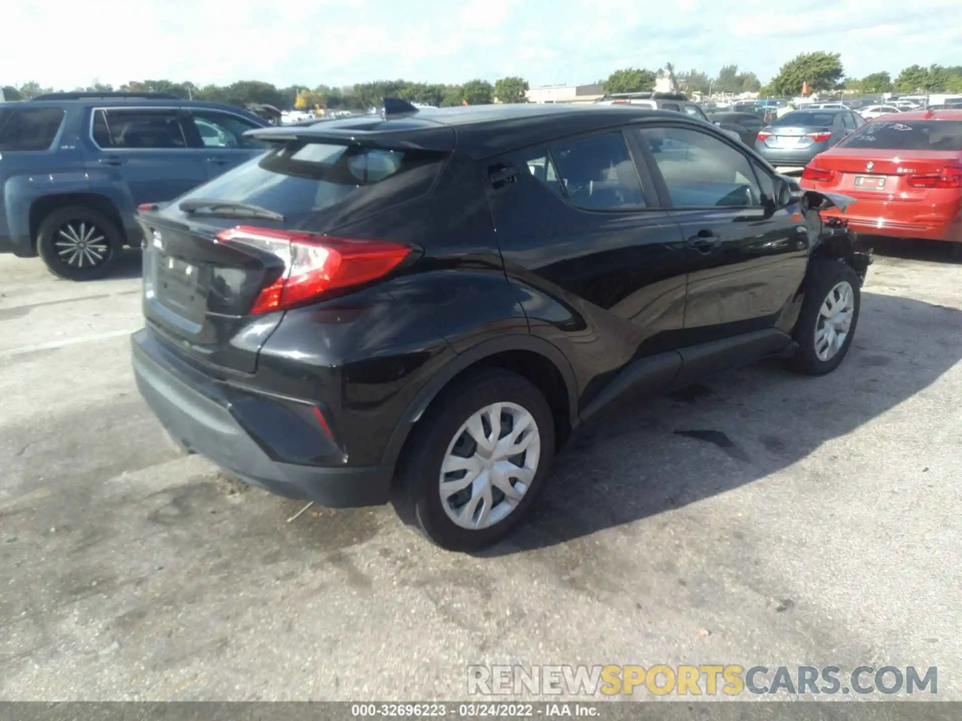 4 Photograph of a damaged car NMTKHMBX2KR096277 TOYOTA C-HR 2019