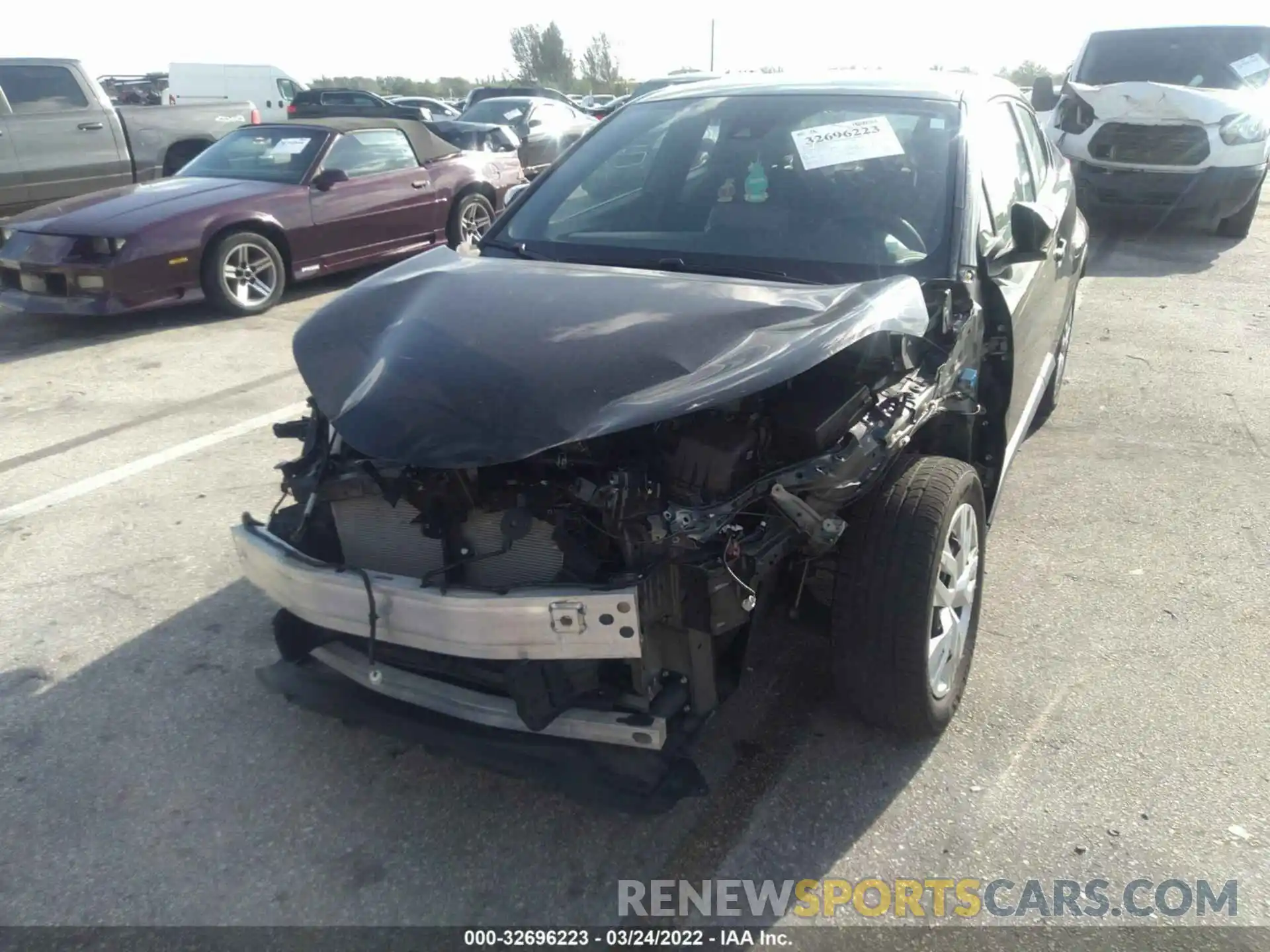 6 Photograph of a damaged car NMTKHMBX2KR096277 TOYOTA C-HR 2019