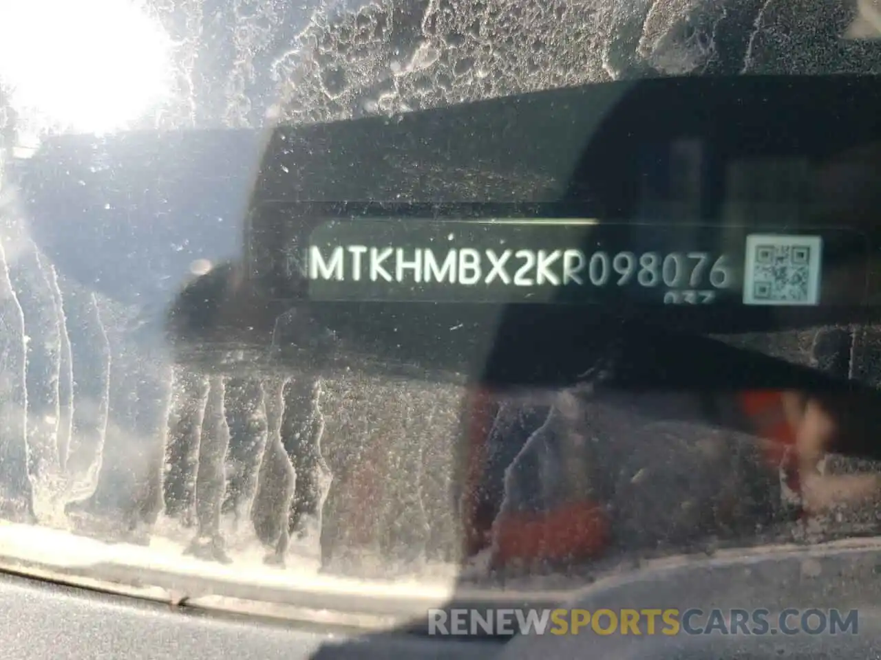 9 Photograph of a damaged car NMTKHMBX2KR098076 TOYOTA C-HR 2019