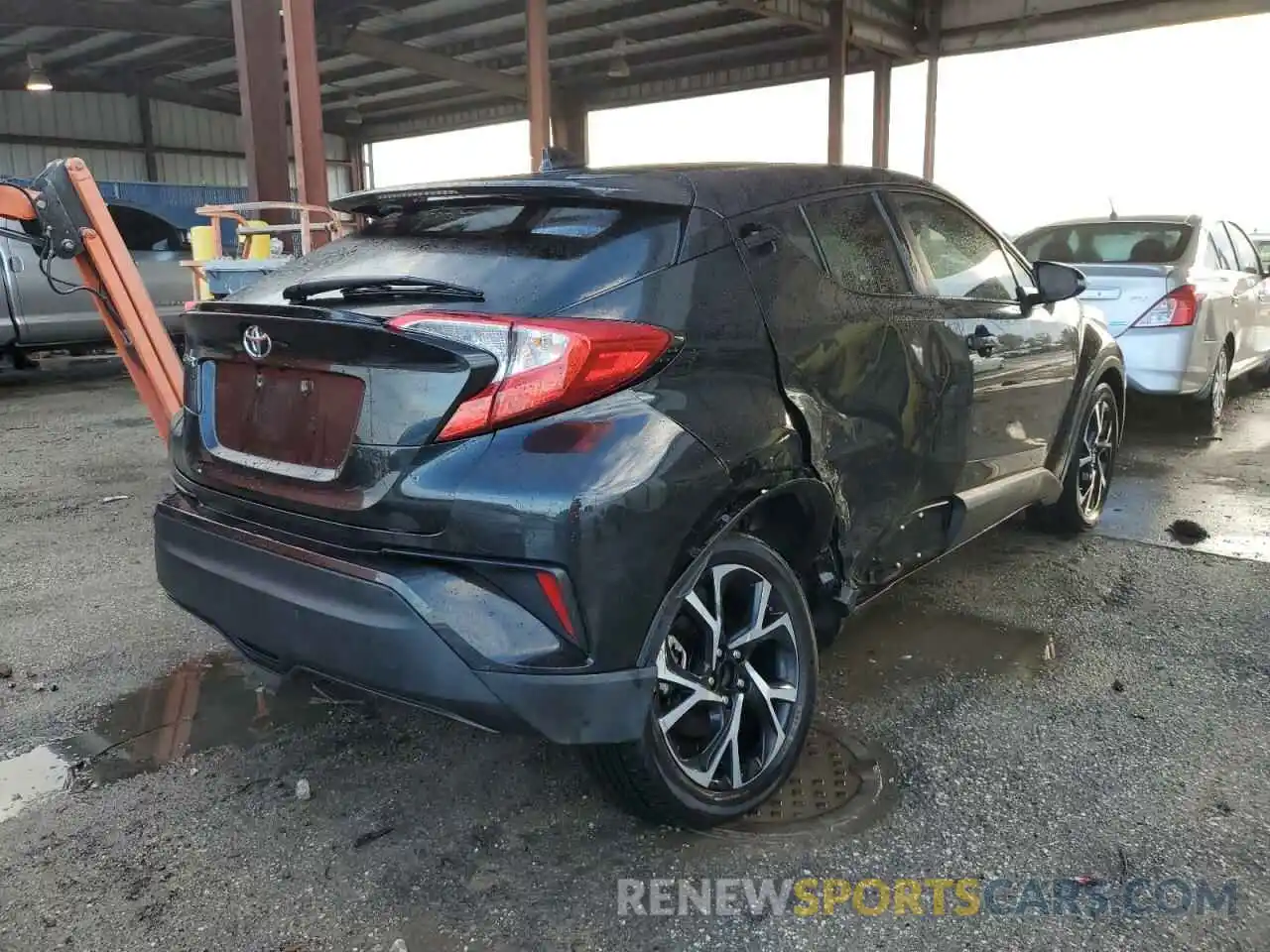 4 Photograph of a damaged car NMTKHMBX3KR070187 TOYOTA C-HR 2019