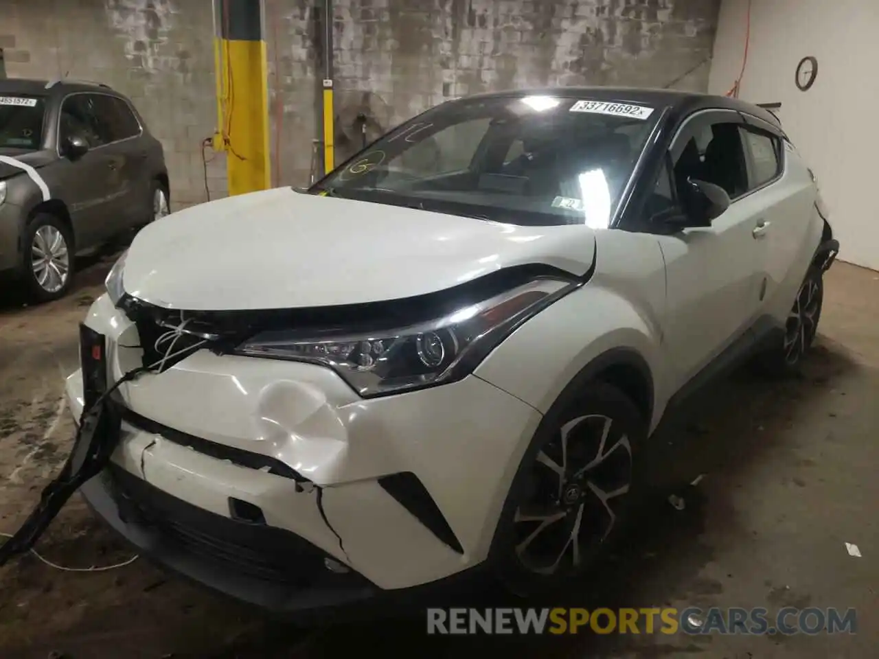 2 Photograph of a damaged car NMTKHMBX3KR072442 TOYOTA C-HR 2019