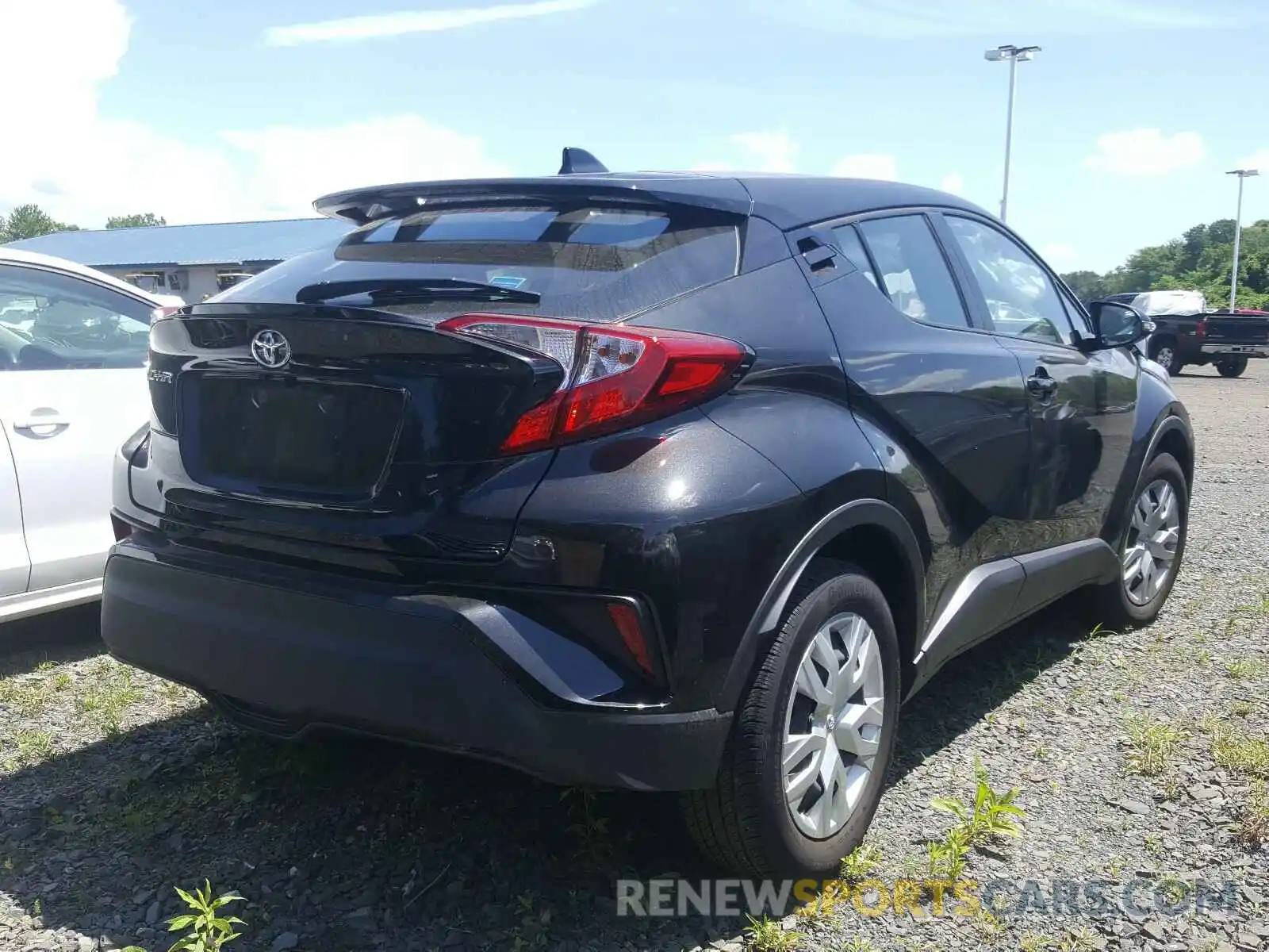 4 Photograph of a damaged car NMTKHMBX3KR073252 TOYOTA C-HR 2019