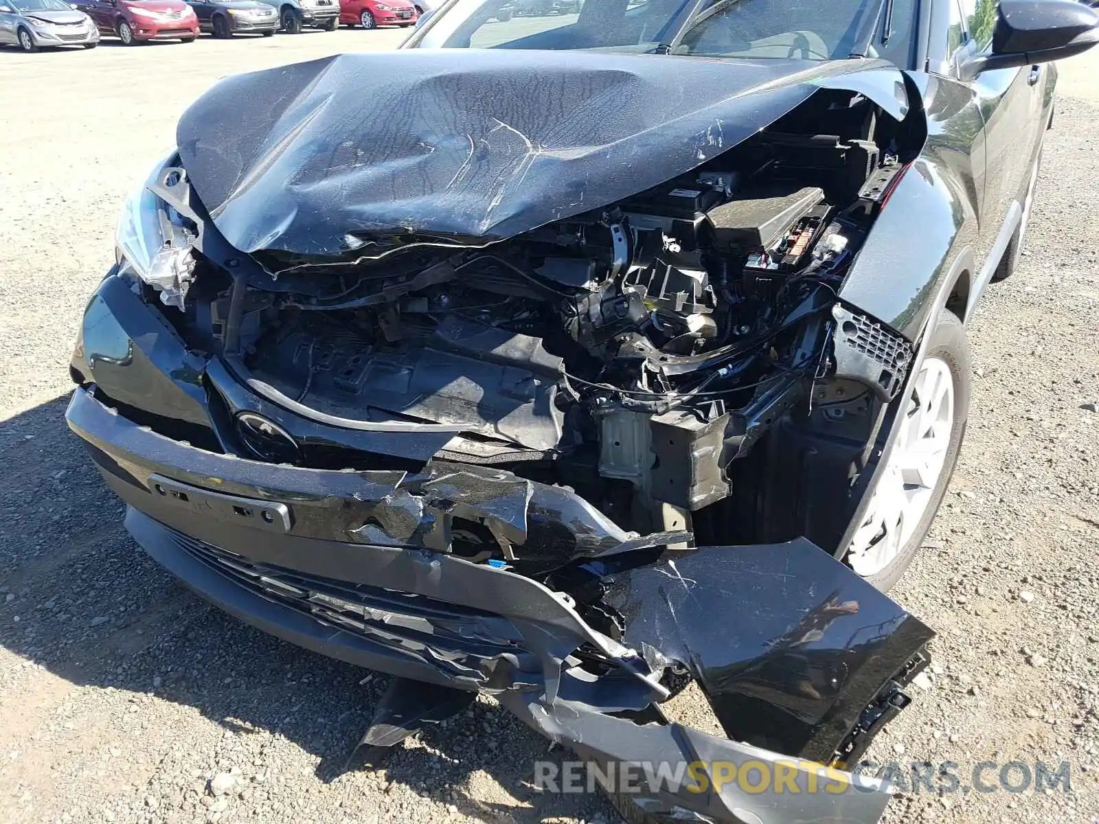 9 Photograph of a damaged car NMTKHMBX3KR073252 TOYOTA C-HR 2019