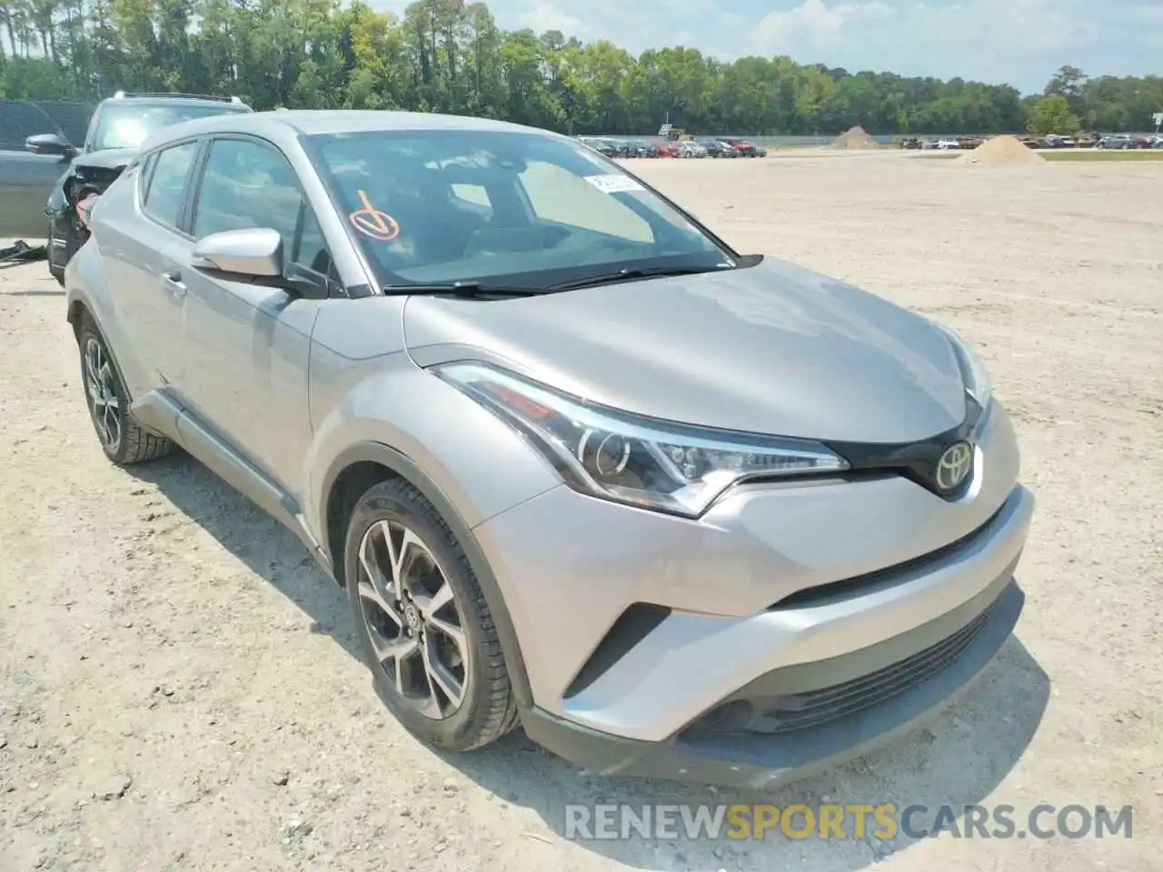 1 Фотография поврежденного автомобиля NMTKHMBX3KR074787 TOYOTA C-HR 2019