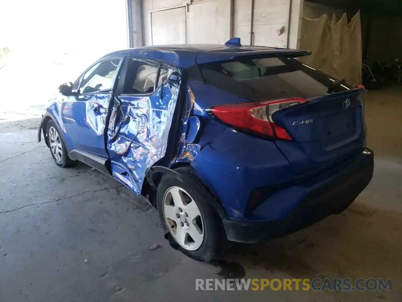 3 Photograph of a damaged car NMTKHMBX3KR075230 TOYOTA C-HR 2019