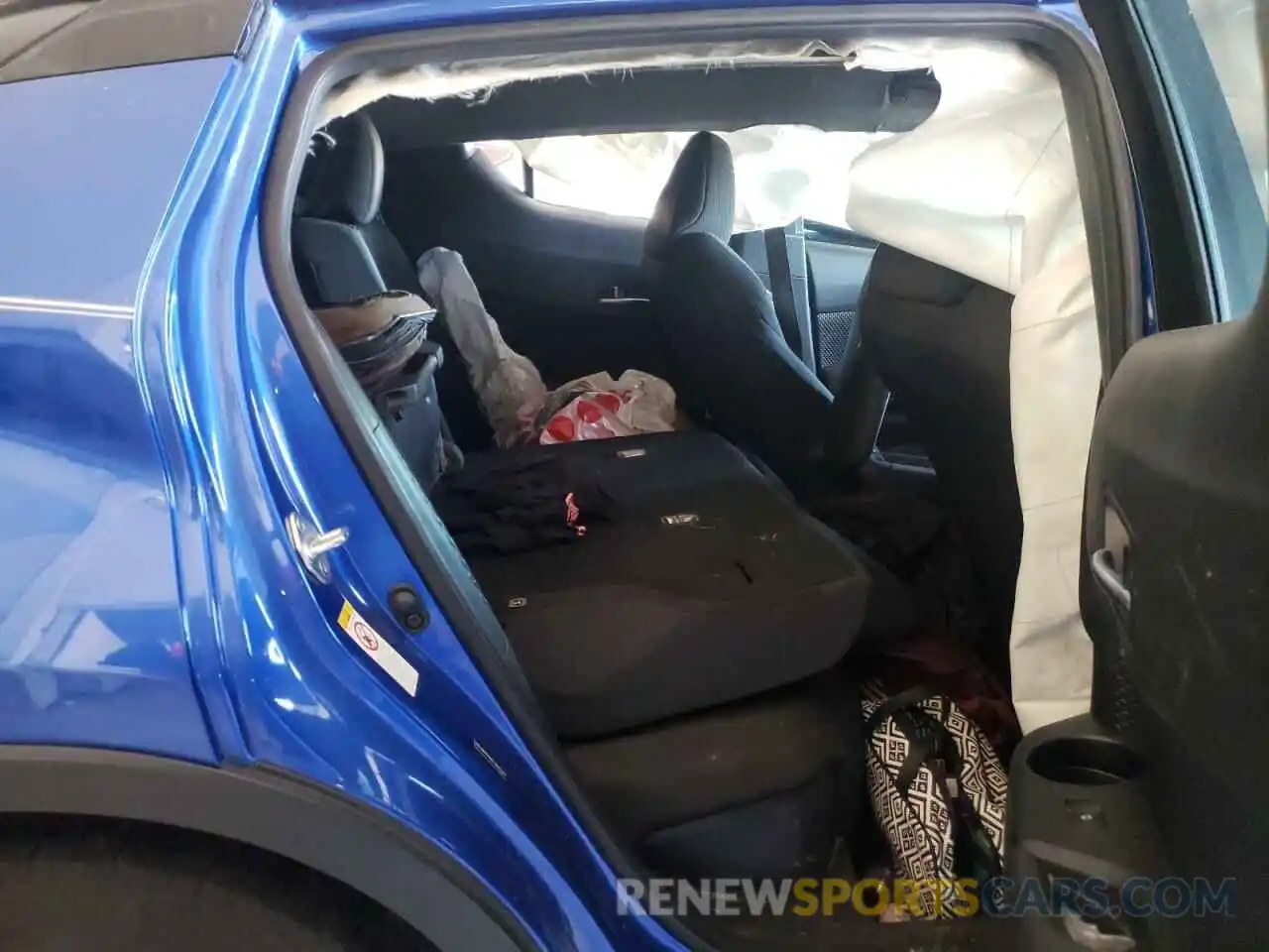 6 Photograph of a damaged car NMTKHMBX3KR075230 TOYOTA C-HR 2019