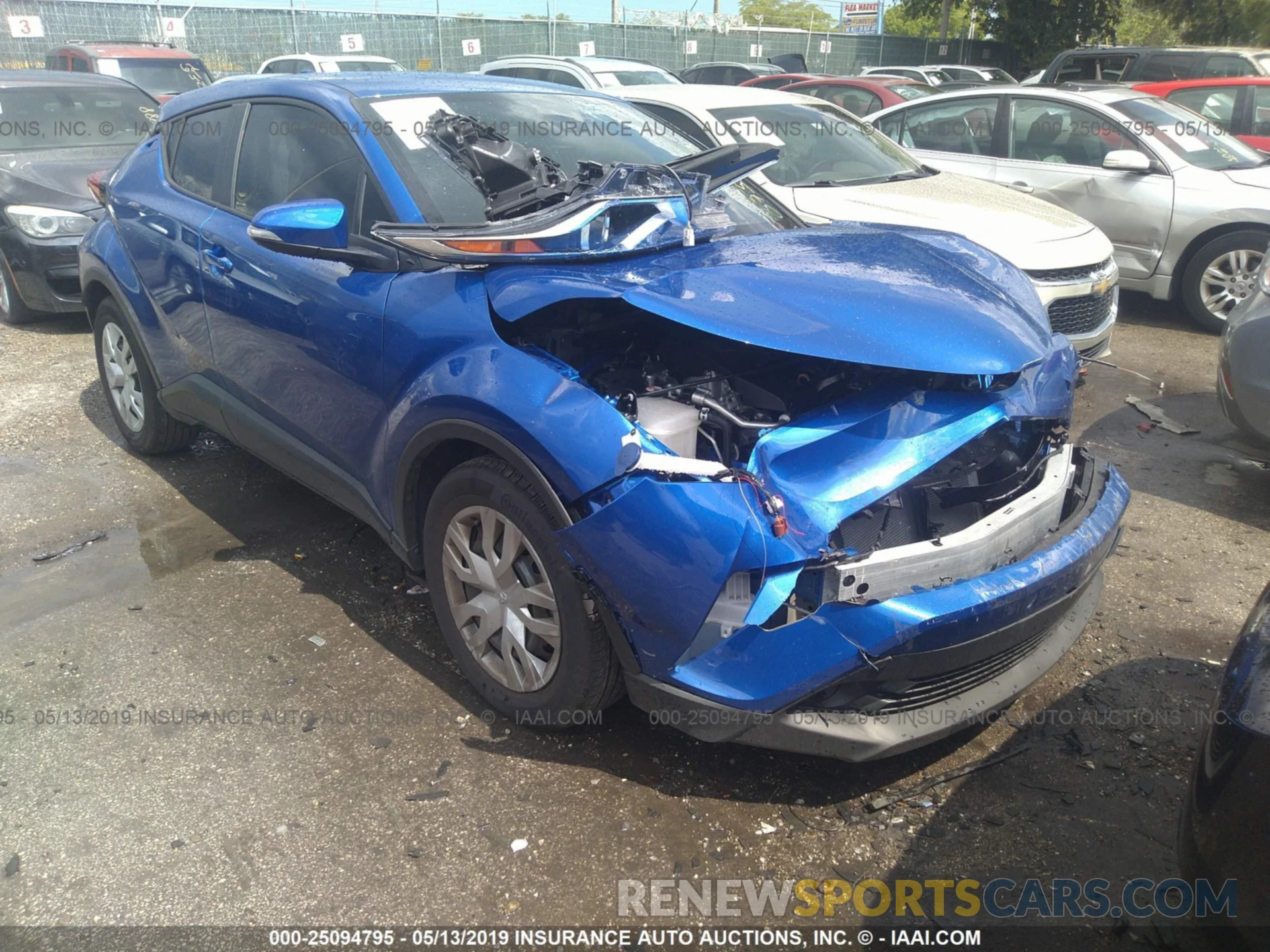 1 Photograph of a damaged car NMTKHMBX3KR075583 TOYOTA C-HR 2019