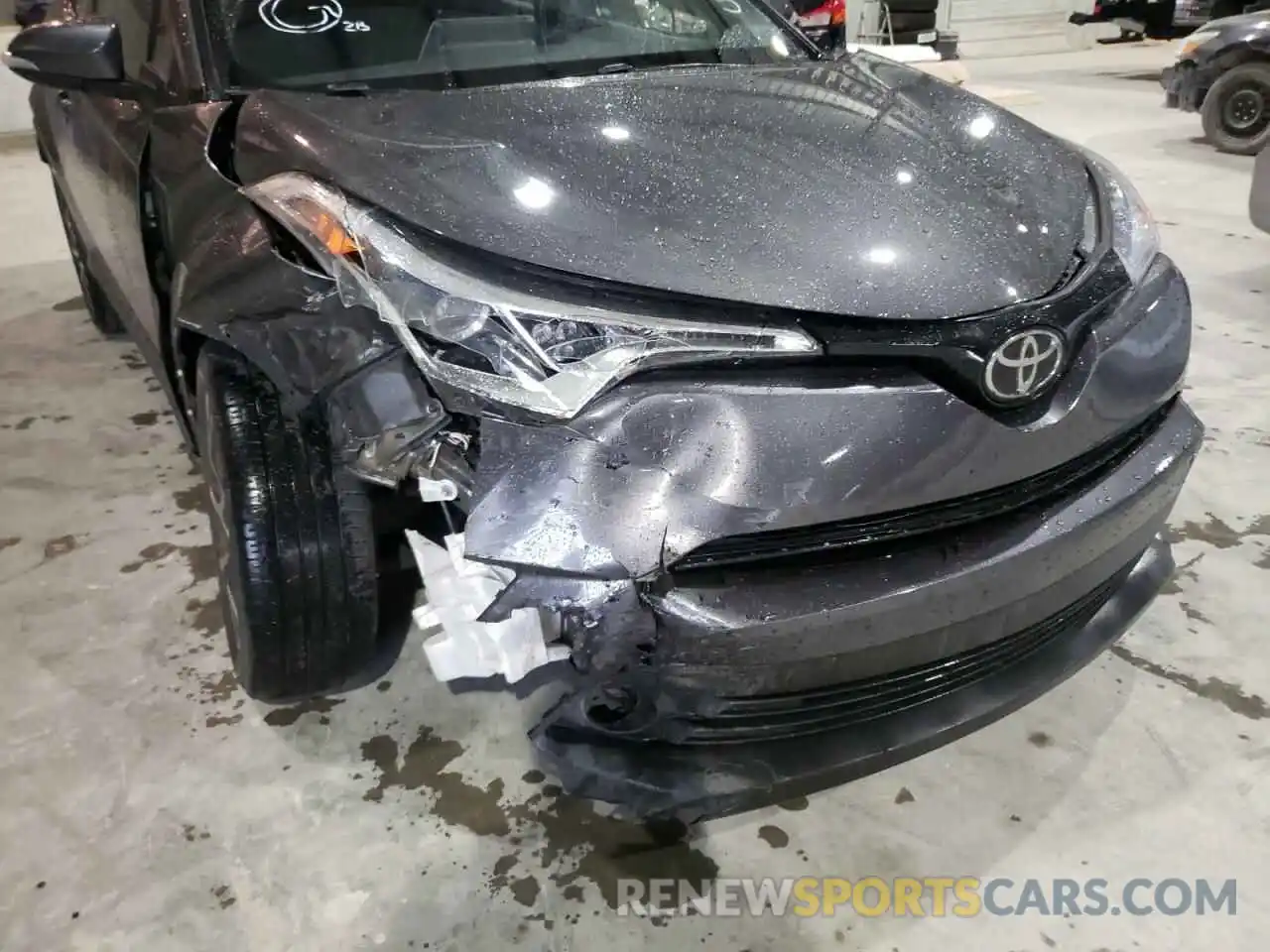 9 Photograph of a damaged car NMTKHMBX3KR075888 TOYOTA C-HR 2019