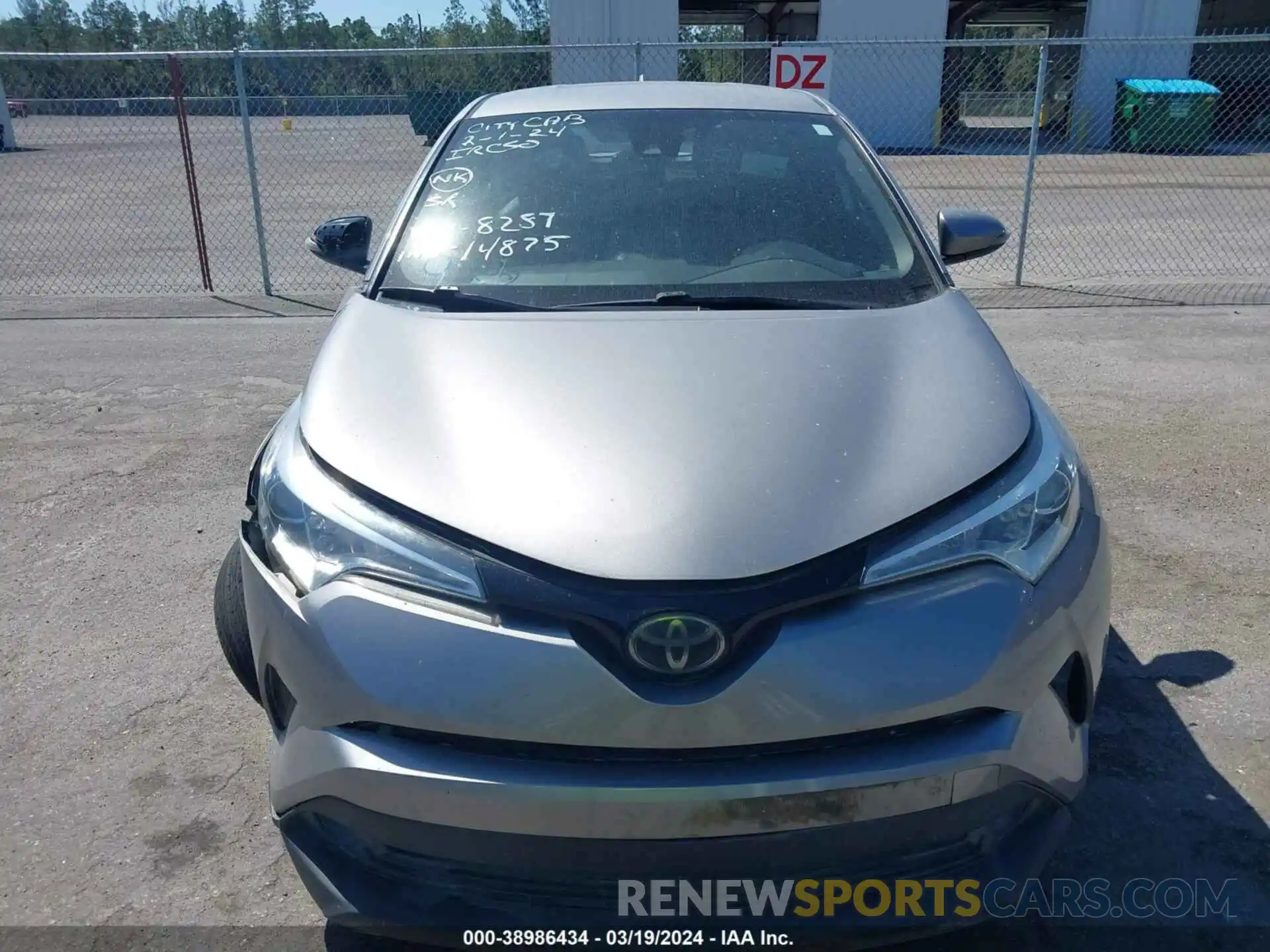 11 Photograph of a damaged car NMTKHMBX3KR078287 TOYOTA C-HR 2019