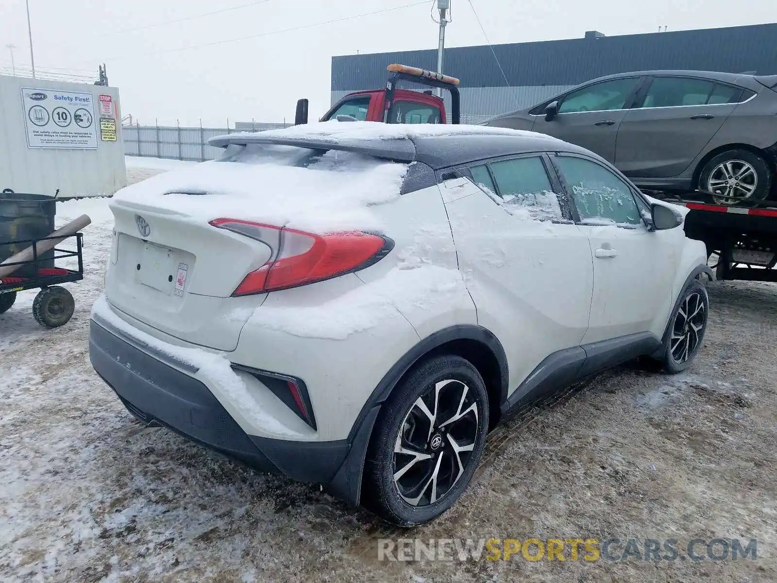 4 Photograph of a damaged car NMTKHMBX3KR078600 TOYOTA C-HR 2019