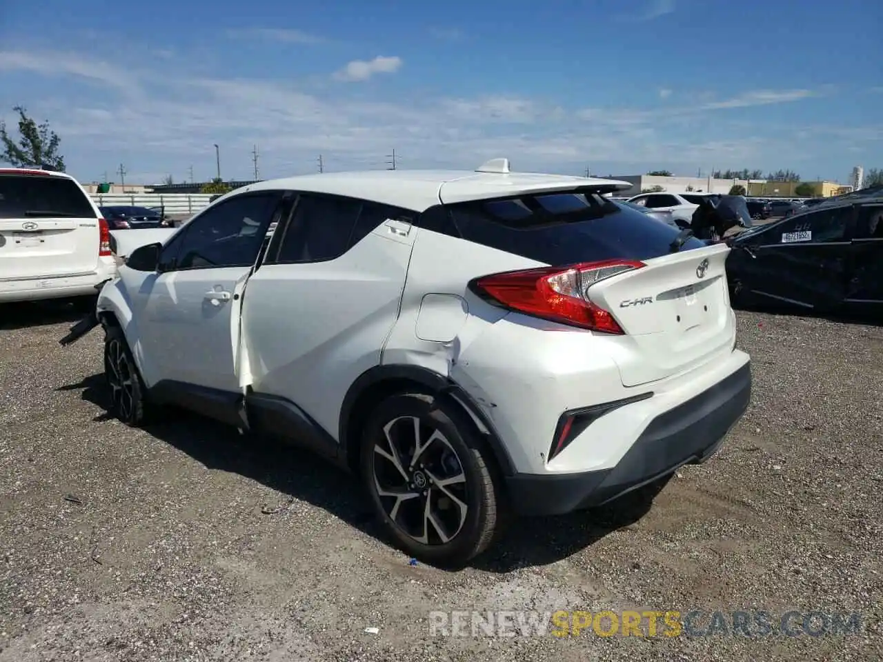 3 Photograph of a damaged car NMTKHMBX3KR080072 TOYOTA C-HR 2019