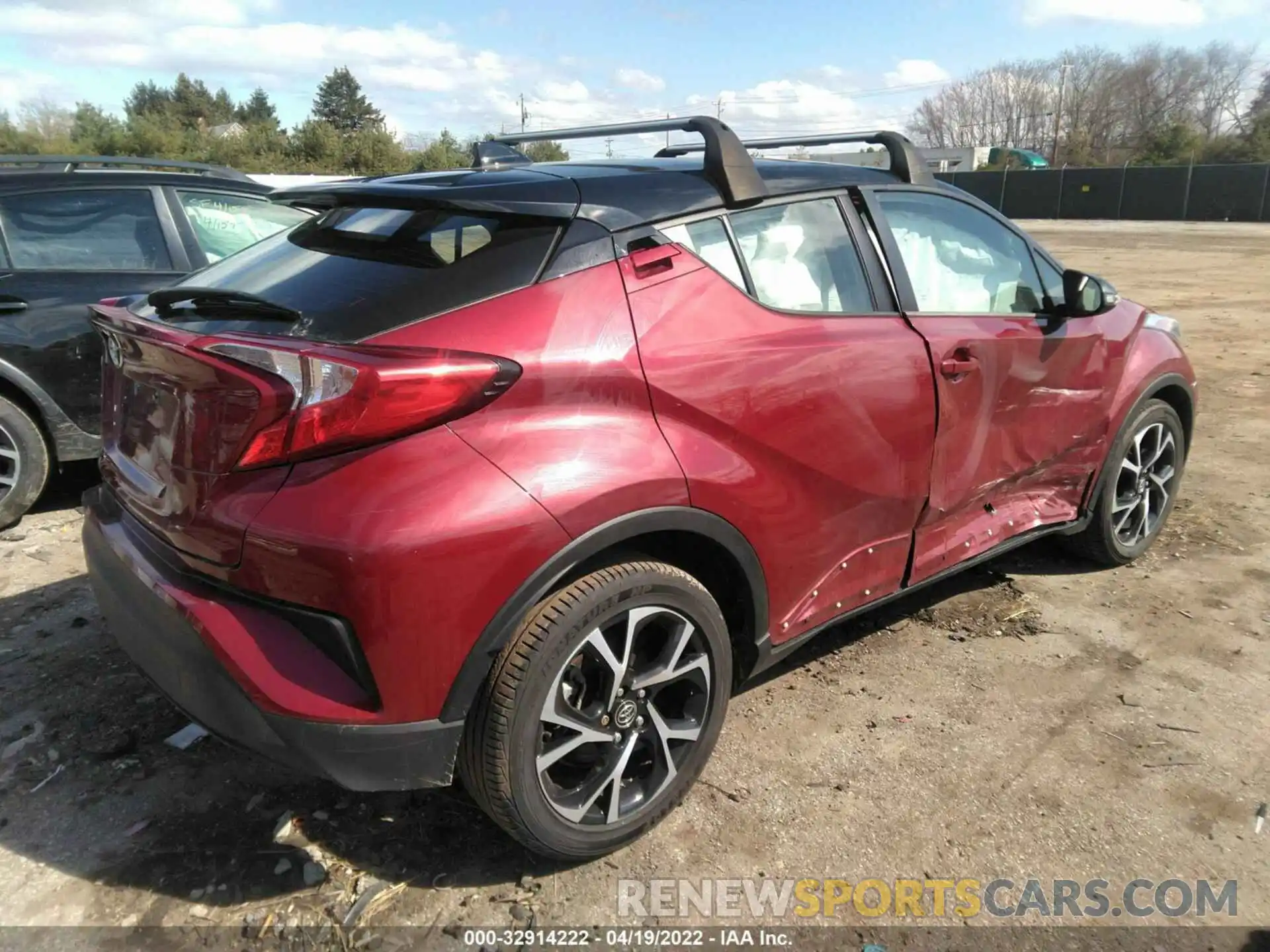 4 Фотография поврежденного автомобиля NMTKHMBX3KR082484 TOYOTA C-HR 2019