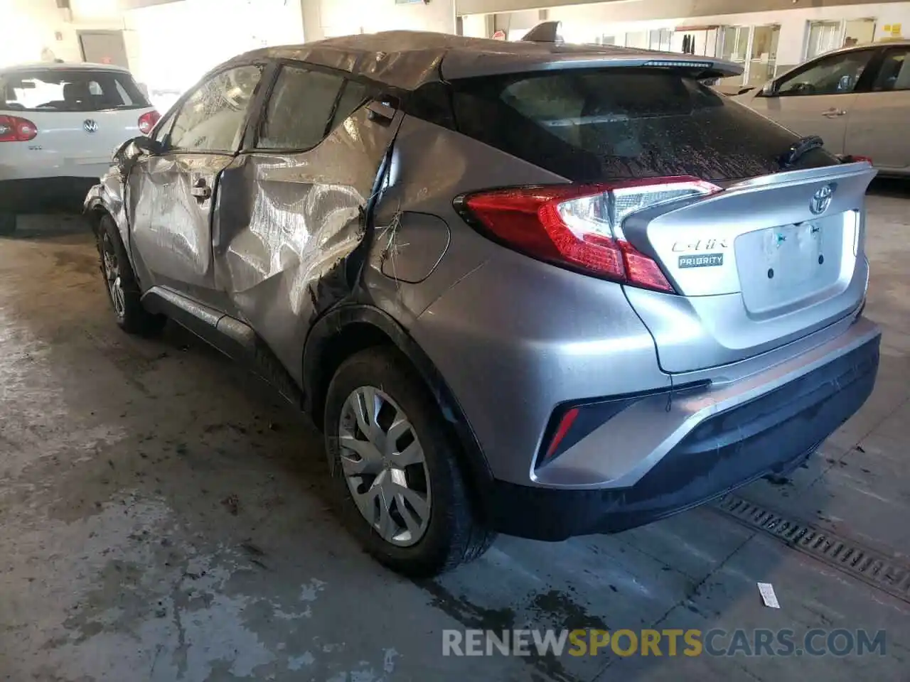 3 Photograph of a damaged car NMTKHMBX3KR082856 TOYOTA C-HR 2019