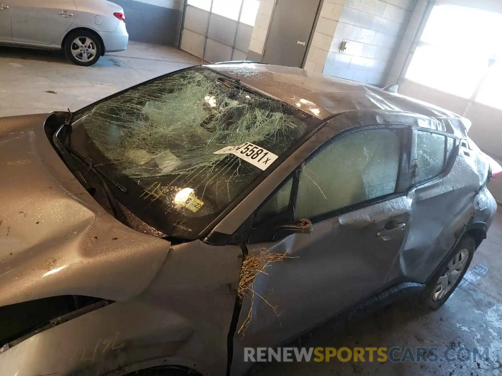 9 Photograph of a damaged car NMTKHMBX3KR082856 TOYOTA C-HR 2019