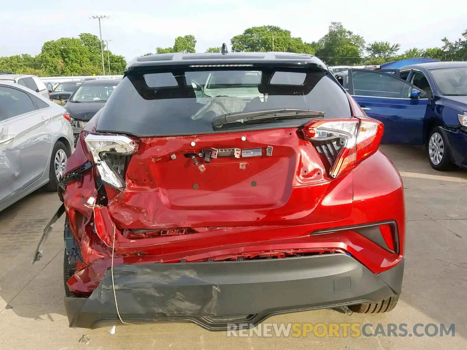 9 Photograph of a damaged car NMTKHMBX3KR085479 TOYOTA C-HR 2019