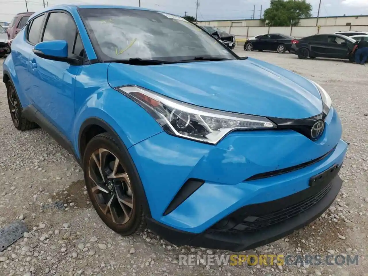 1 Фотография поврежденного автомобиля NMTKHMBX3KR086793 TOYOTA C-HR 2019