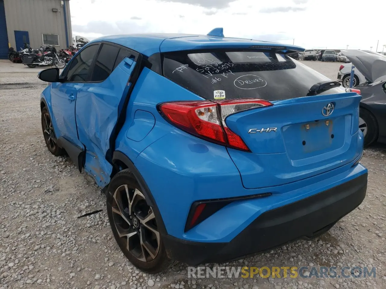 3 Photograph of a damaged car NMTKHMBX3KR086793 TOYOTA C-HR 2019