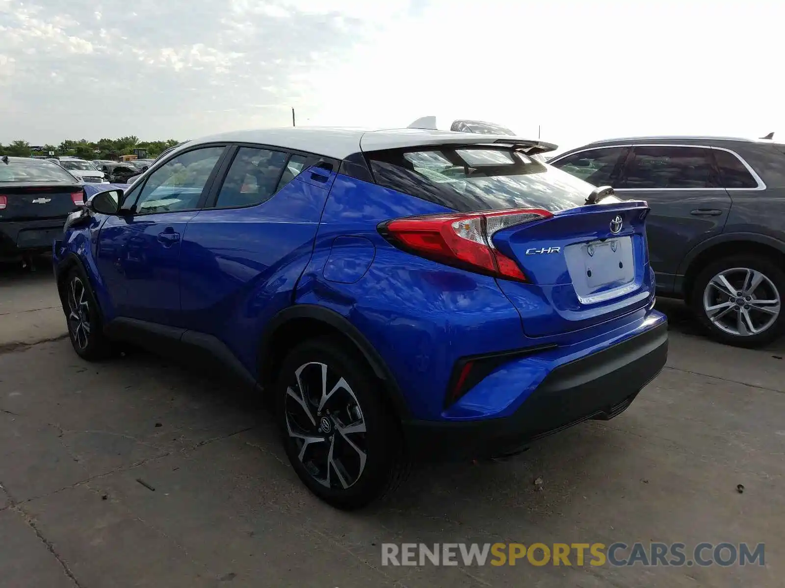 3 Photograph of a damaged car NMTKHMBX3KR087040 TOYOTA C-HR 2019