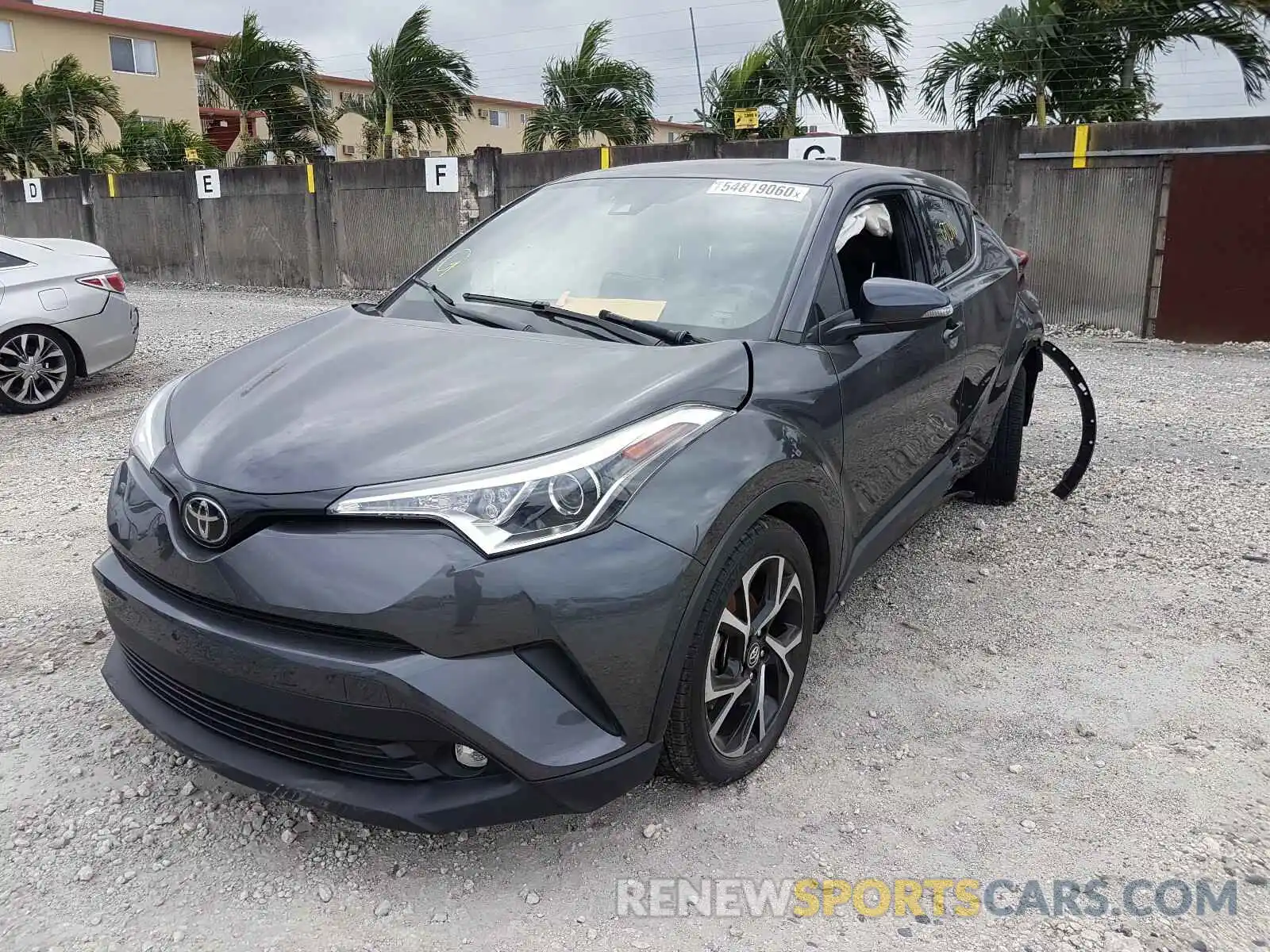 2 Photograph of a damaged car NMTKHMBX3KR089578 TOYOTA C-HR 2019