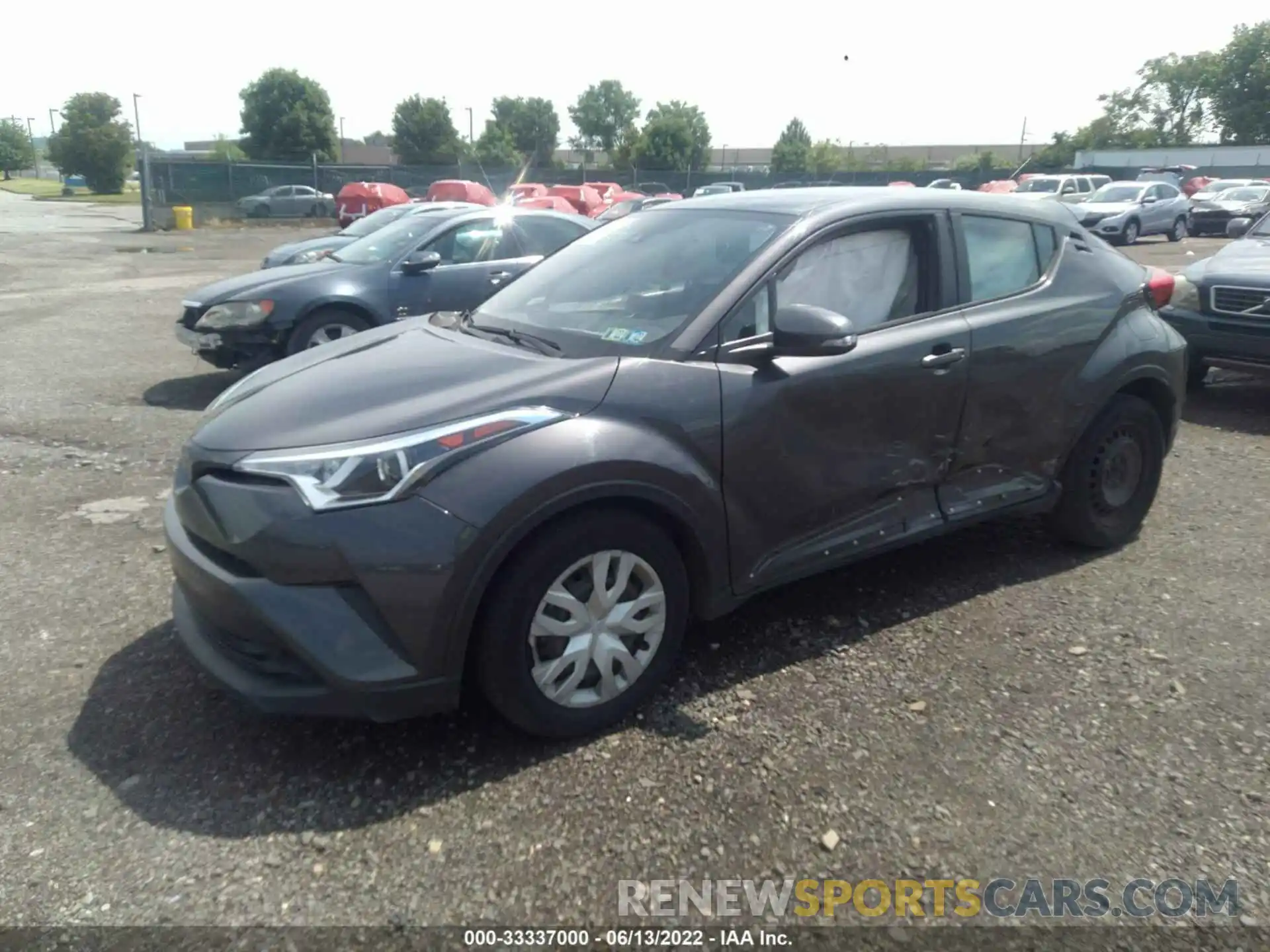 2 Photograph of a damaged car NMTKHMBX3KR090245 TOYOTA C-HR 2019