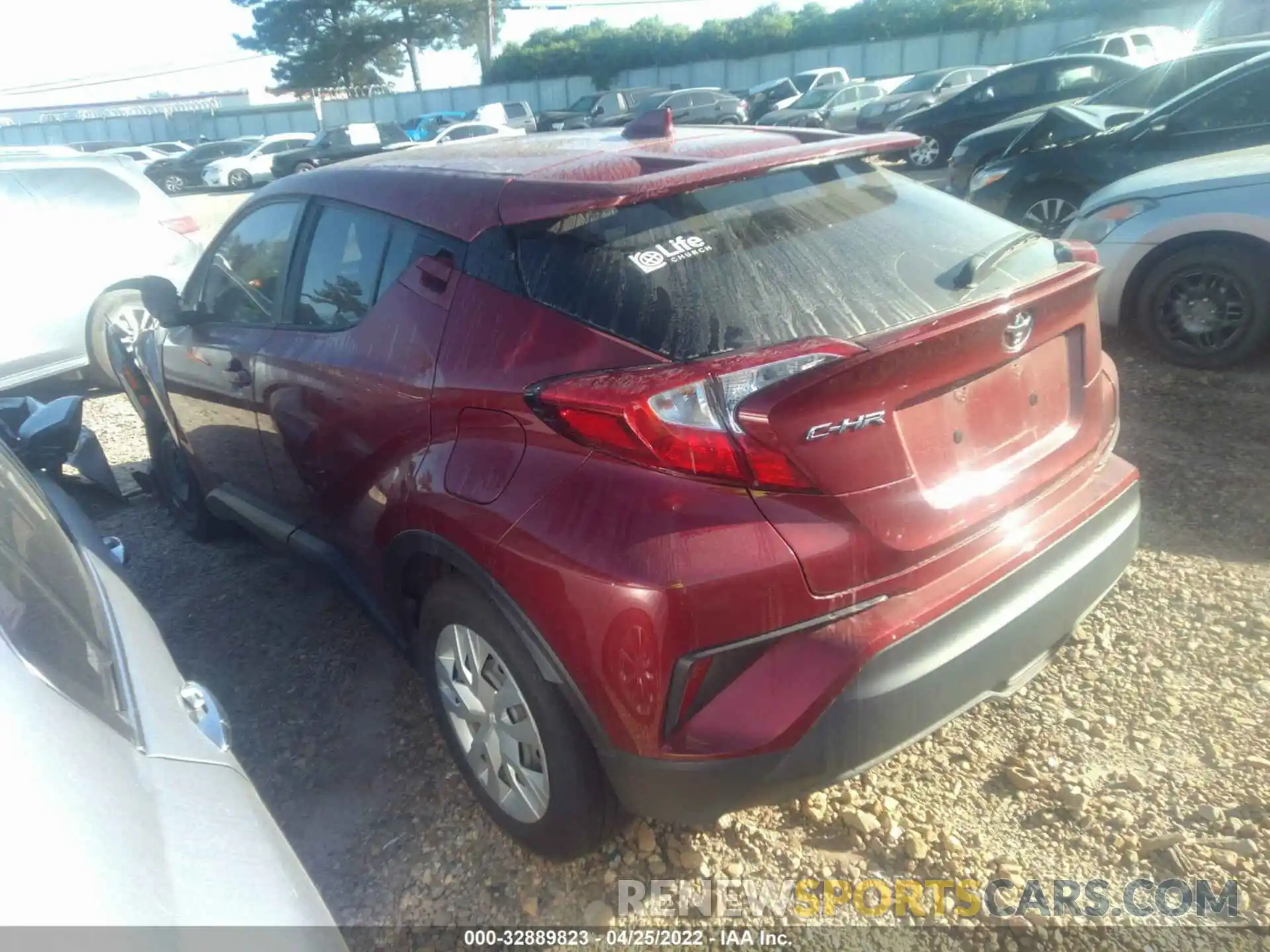 3 Photograph of a damaged car NMTKHMBX3KR094117 TOYOTA C-HR 2019