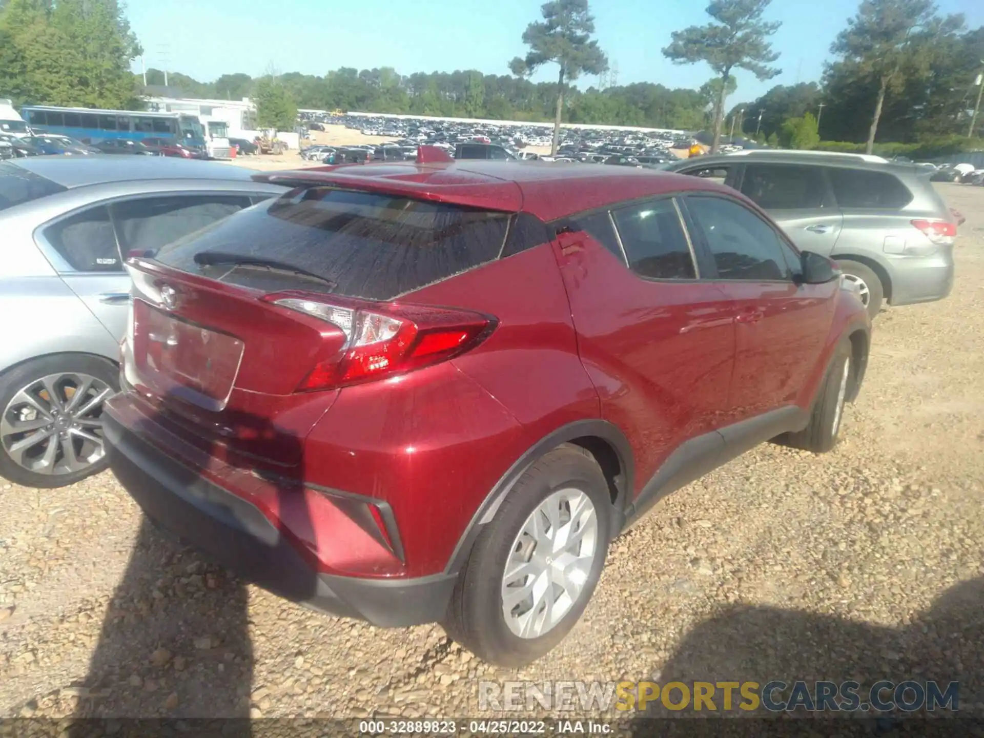 4 Photograph of a damaged car NMTKHMBX3KR094117 TOYOTA C-HR 2019