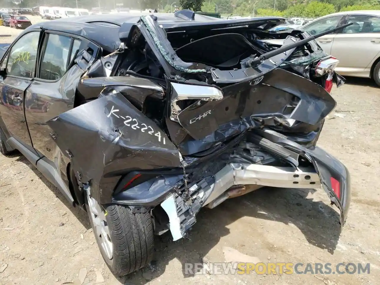 9 Photograph of a damaged car NMTKHMBX3KR094344 TOYOTA C-HR 2019