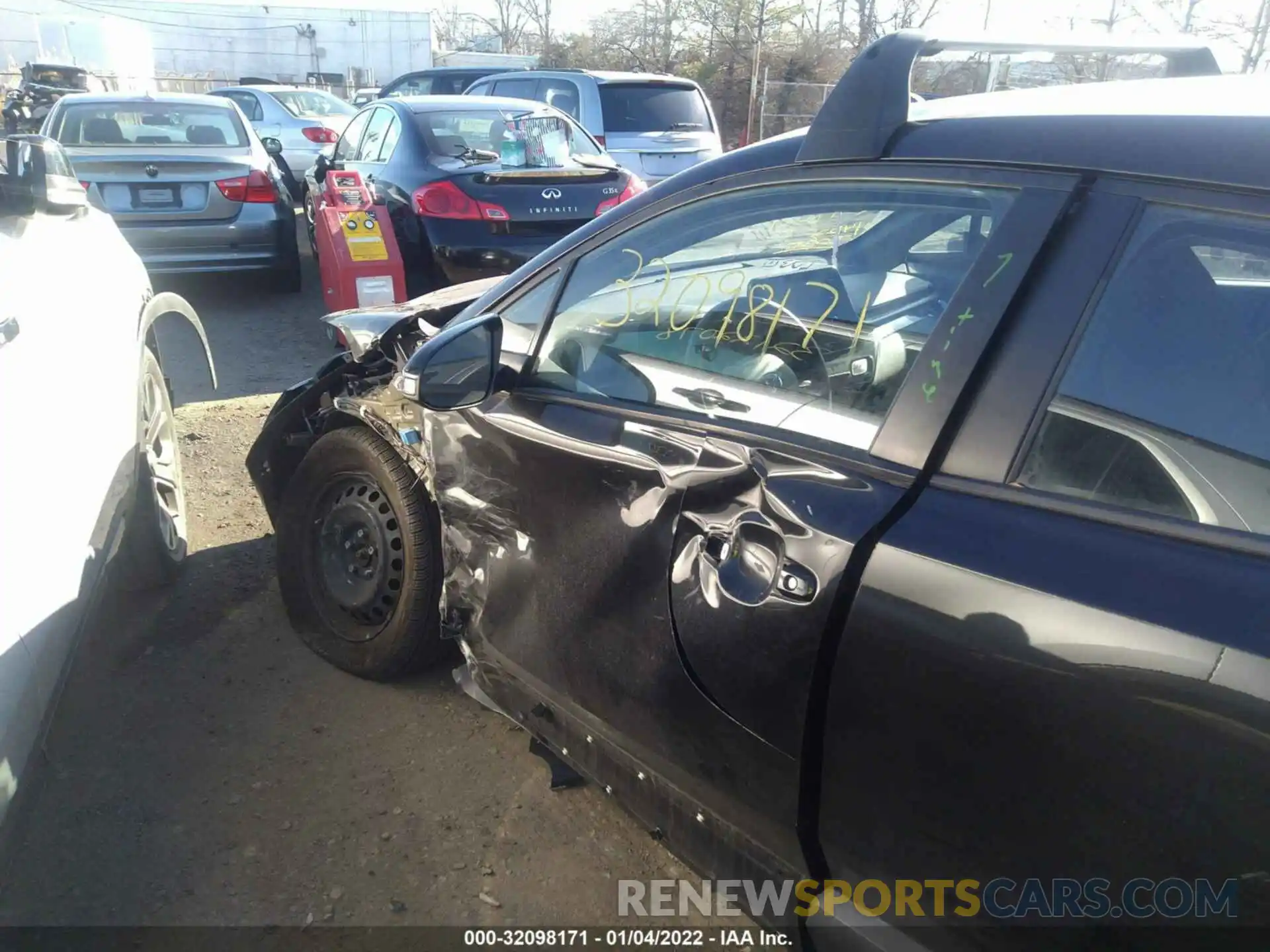 6 Photograph of a damaged car NMTKHMBX3KR094666 TOYOTA C-HR 2019