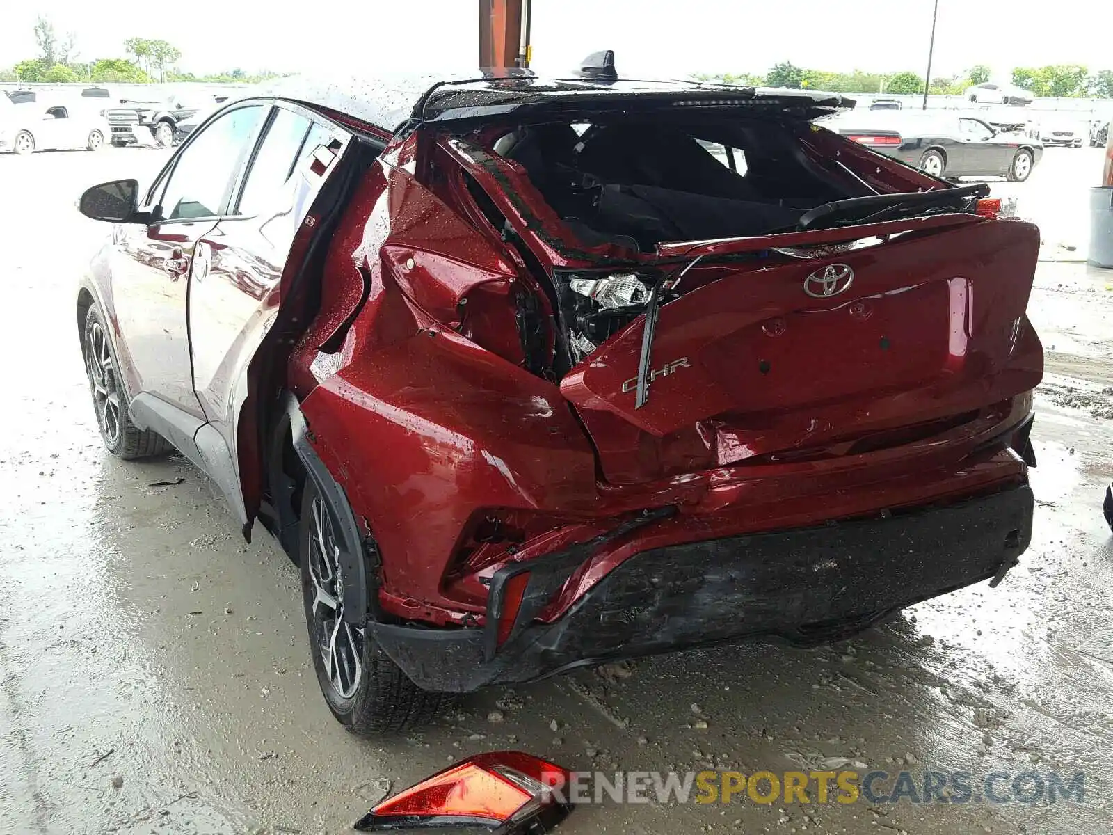 3 Photograph of a damaged car NMTKHMBX3KR094781 TOYOTA C-HR 2019