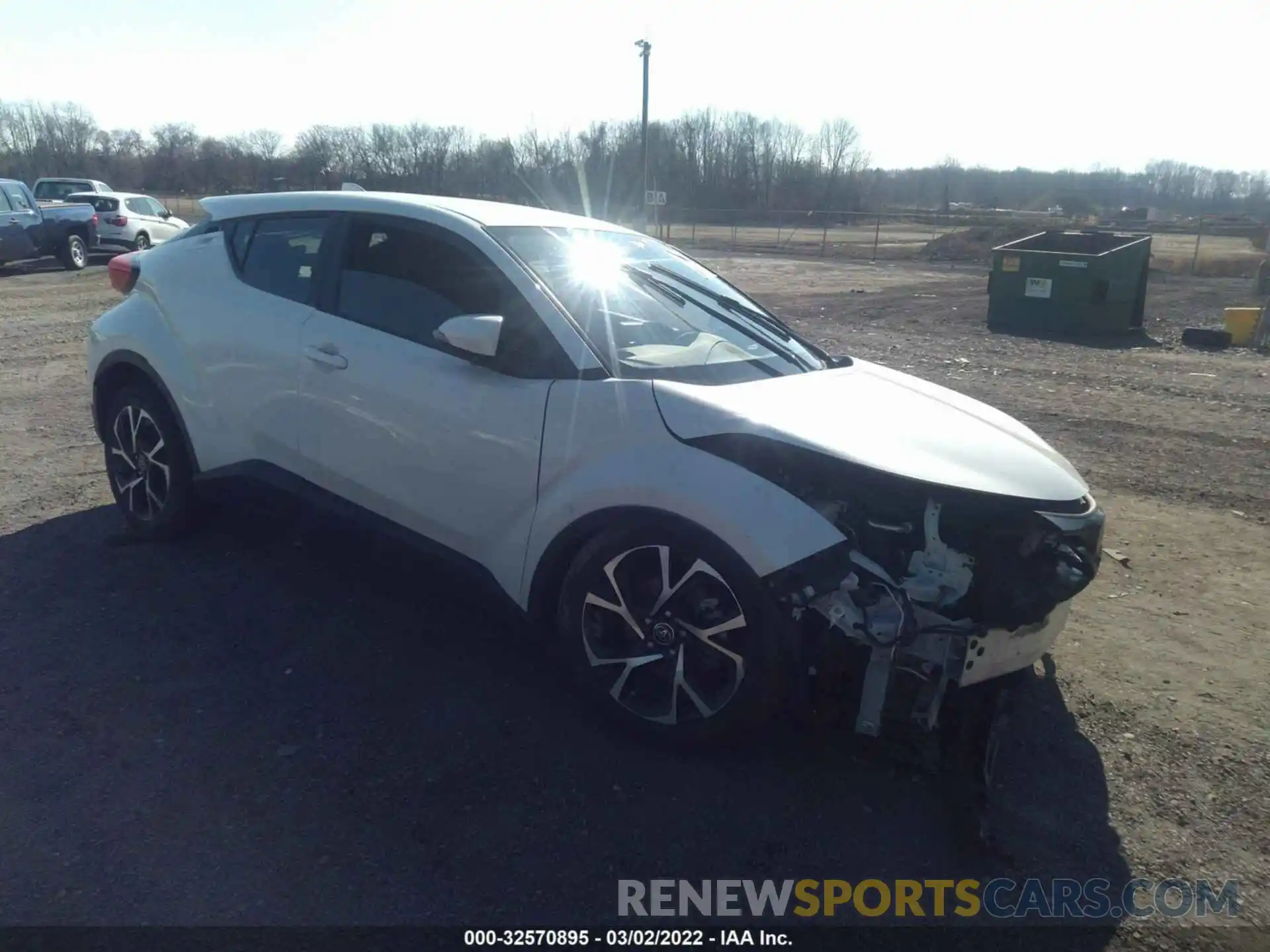 1 Photograph of a damaged car NMTKHMBX3KR100255 TOYOTA C-HR 2019