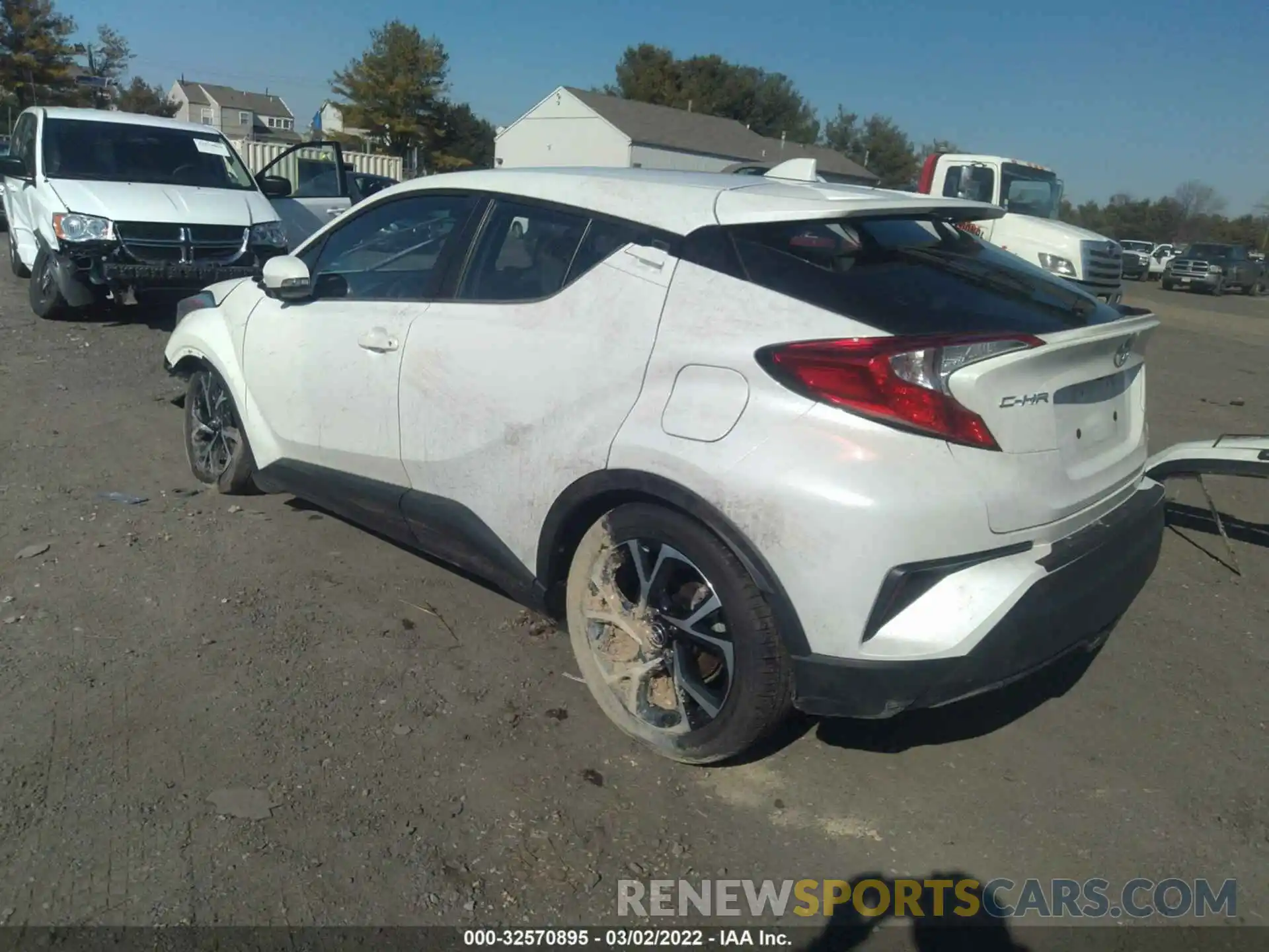 3 Photograph of a damaged car NMTKHMBX3KR100255 TOYOTA C-HR 2019