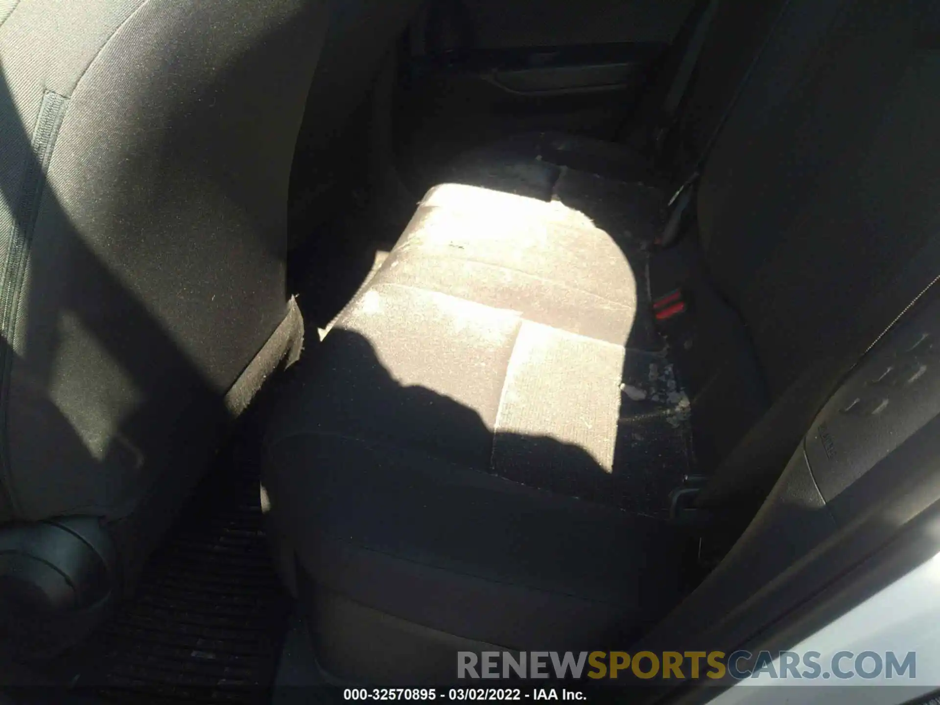 8 Photograph of a damaged car NMTKHMBX3KR100255 TOYOTA C-HR 2019