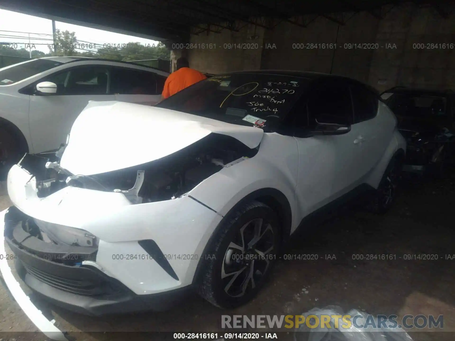 2 Photograph of a damaged car NMTKHMBX3KR100725 TOYOTA C-HR 2019