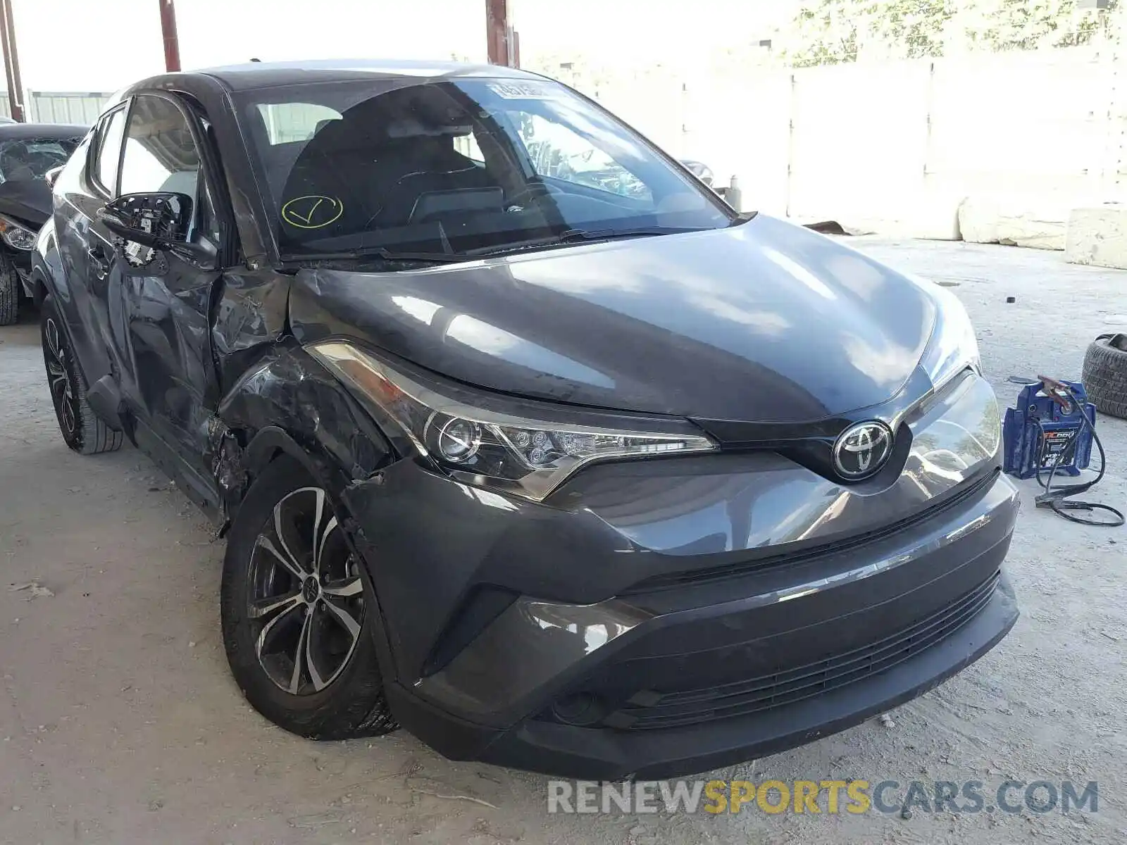 1 Photograph of a damaged car NMTKHMBX3KR100823 TOYOTA C-HR 2019