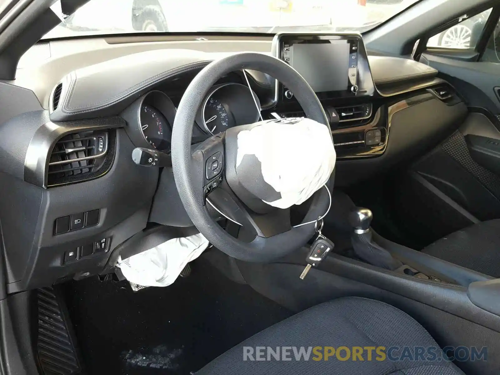 9 Photograph of a damaged car NMTKHMBX3KR100823 TOYOTA C-HR 2019