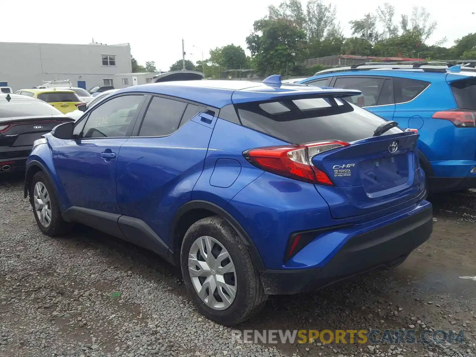 3 Photograph of a damaged car NMTKHMBX3KR101115 TOYOTA C-HR 2019