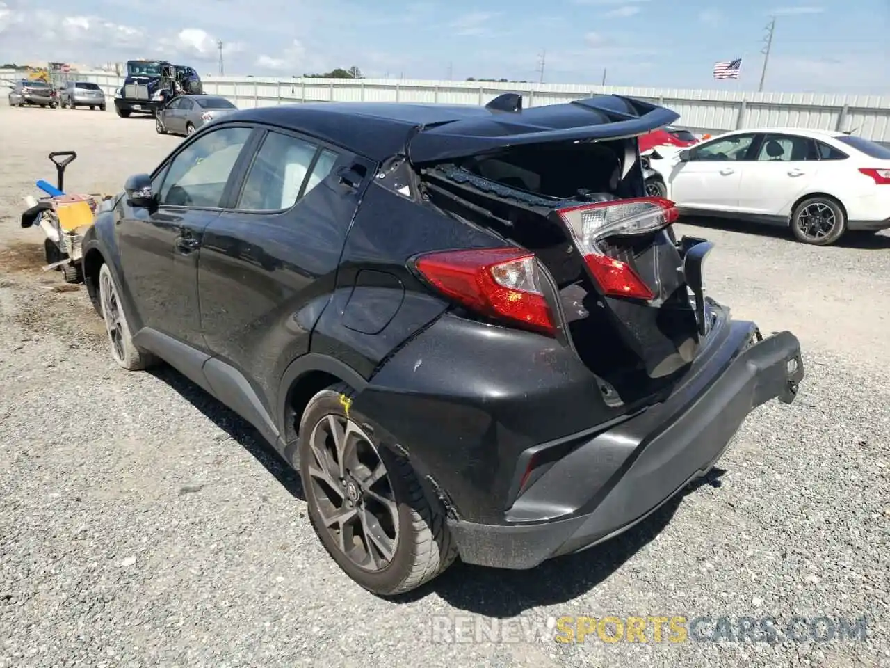 3 Photograph of a damaged car NMTKHMBX4KR067685 TOYOTA C-HR 2019