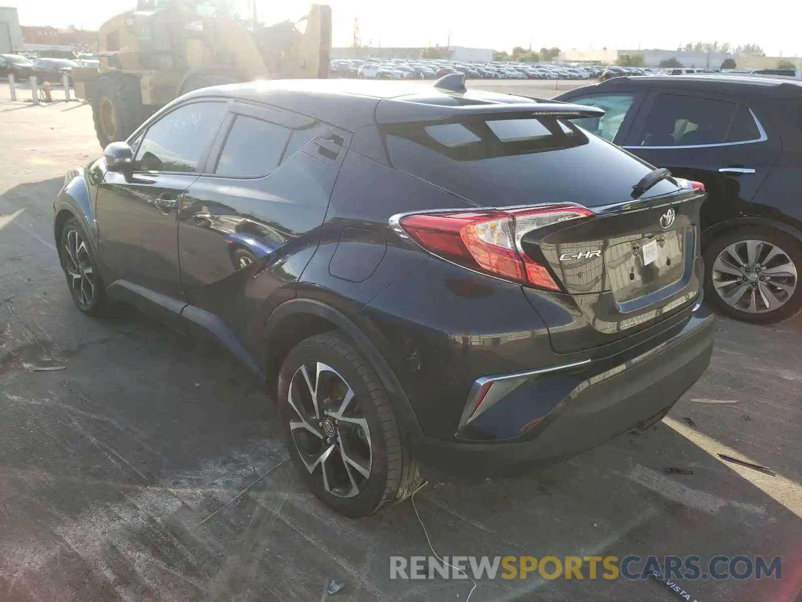 3 Photograph of a damaged car NMTKHMBX4KR068156 TOYOTA C-HR 2019