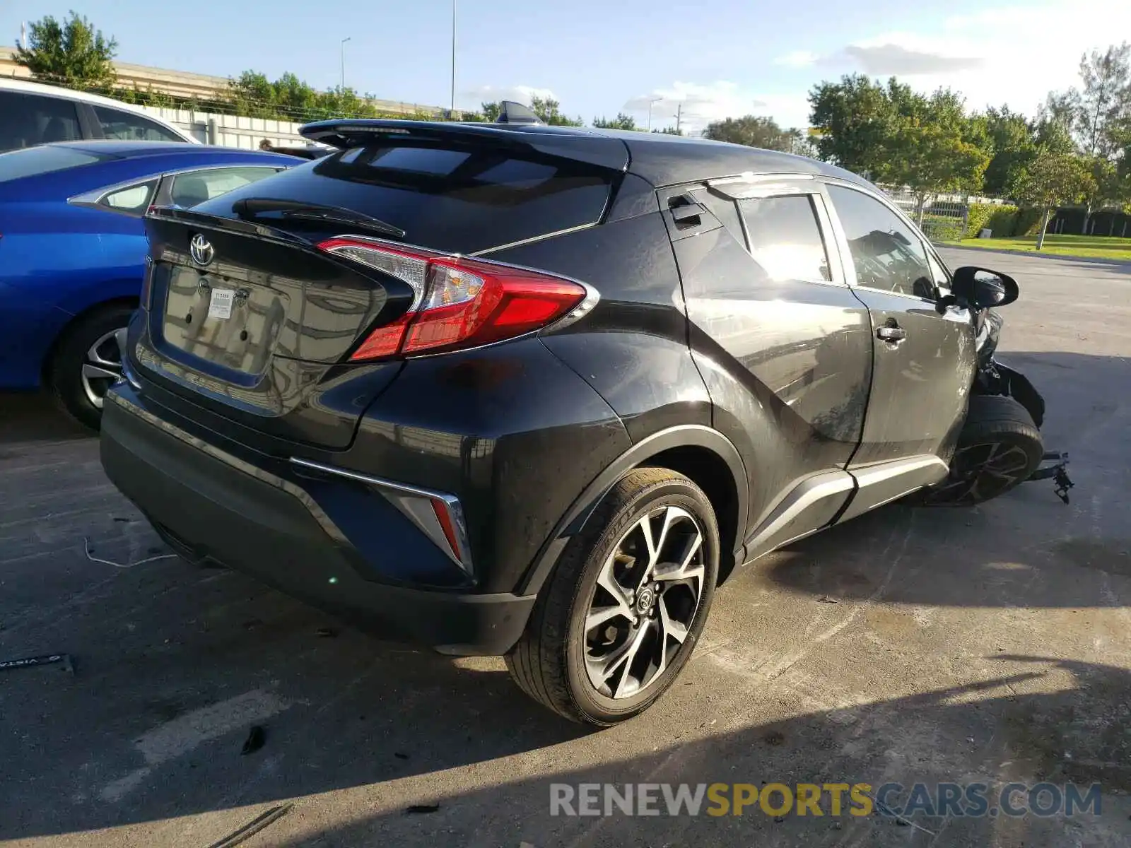 4 Photograph of a damaged car NMTKHMBX4KR068156 TOYOTA C-HR 2019