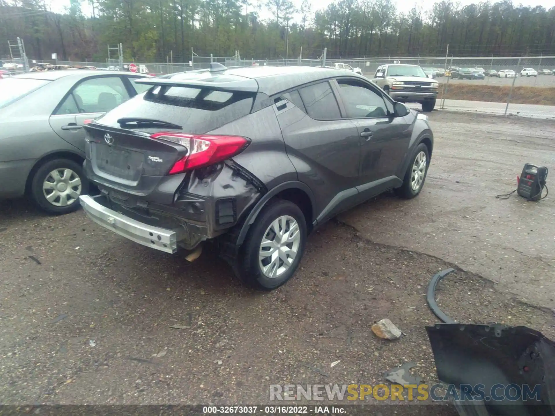 4 Фотография поврежденного автомобиля NMTKHMBX4KR068884 TOYOTA C-HR 2019