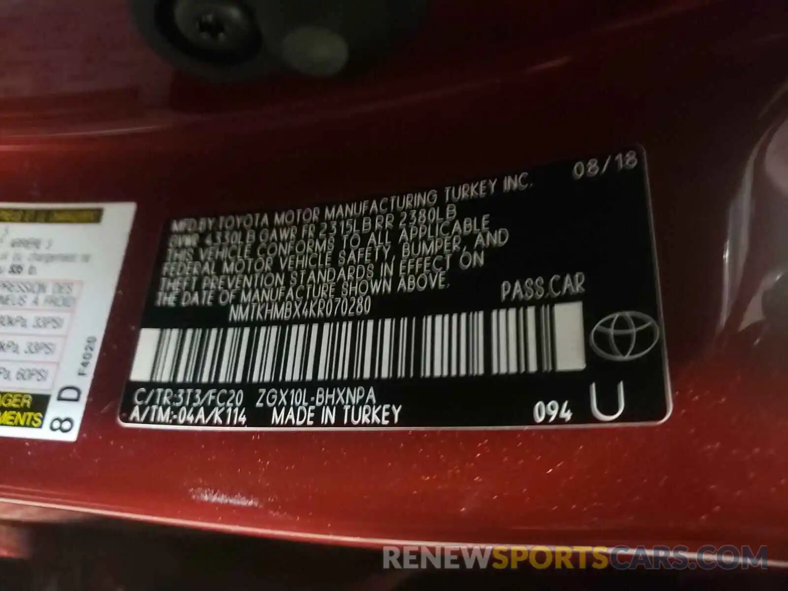 10 Photograph of a damaged car NMTKHMBX4KR070280 TOYOTA C-HR 2019