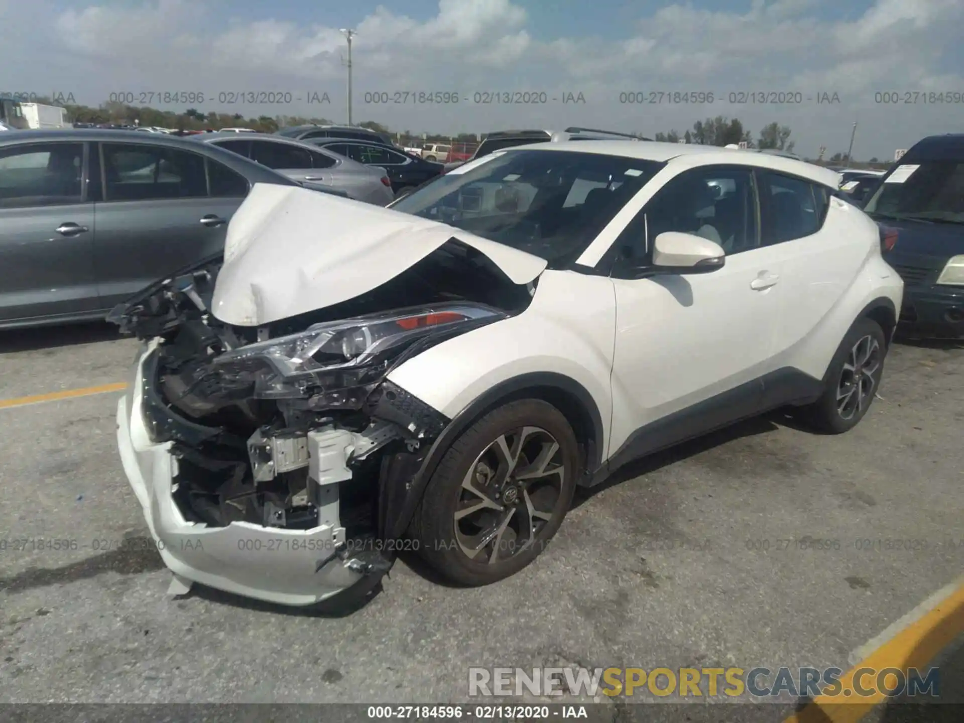 2 Фотография поврежденного автомобиля NMTKHMBX4KR070442 TOYOTA C-HR 2019