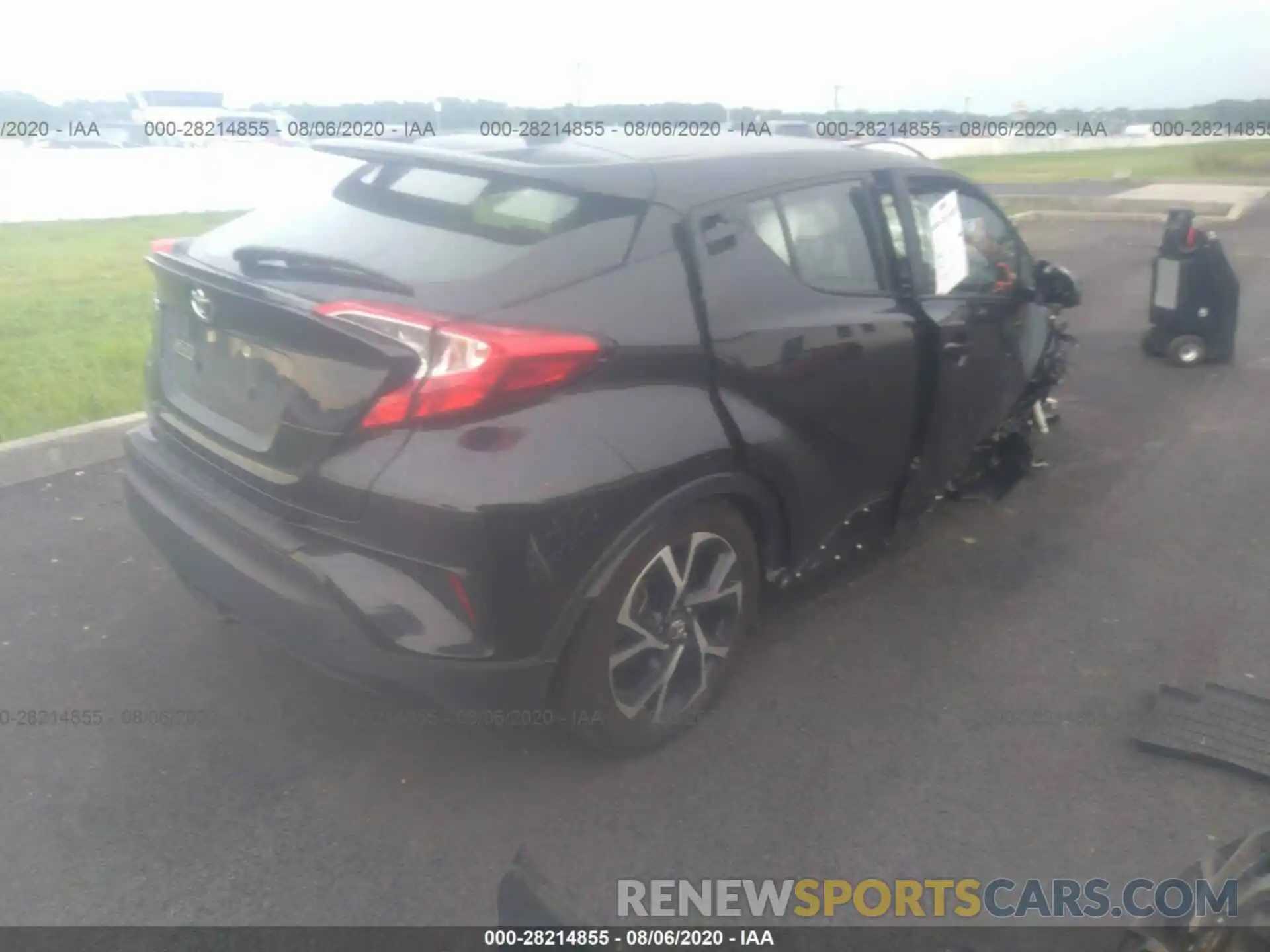 4 Photograph of a damaged car NMTKHMBX4KR073003 TOYOTA C-HR 2019