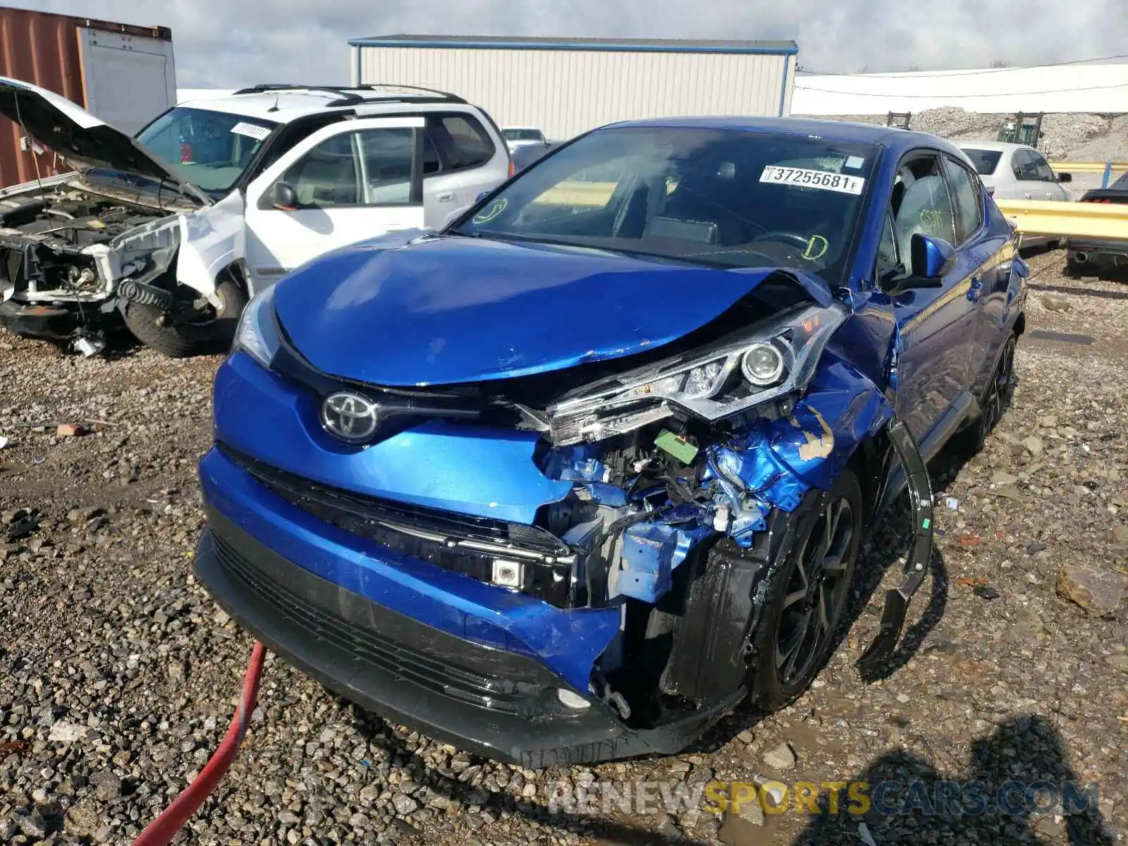 2 Фотография поврежденного автомобиля NMTKHMBX4KR073583 TOYOTA C-HR 2019