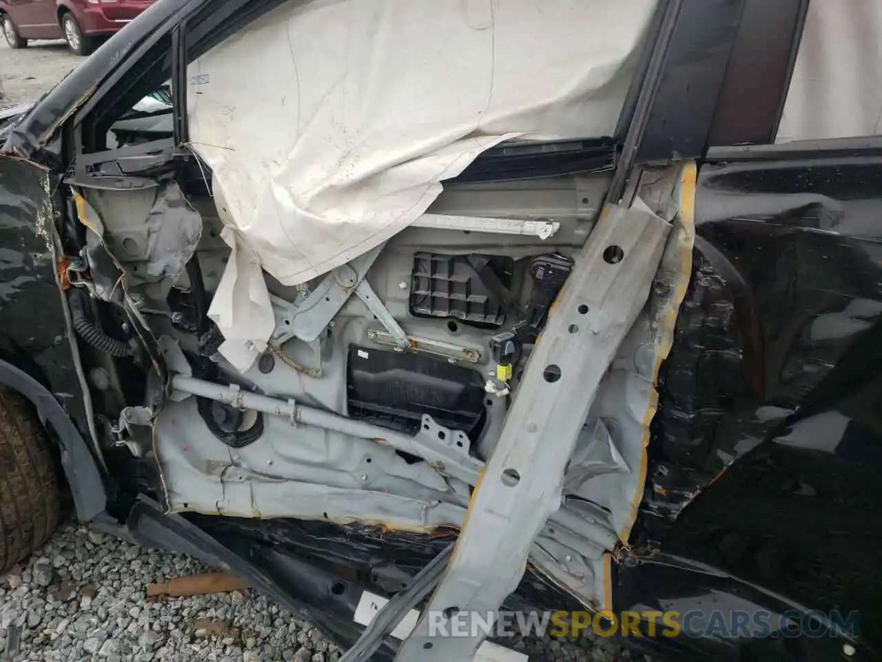 10 Photograph of a damaged car NMTKHMBX4KR076435 TOYOTA C-HR 2019