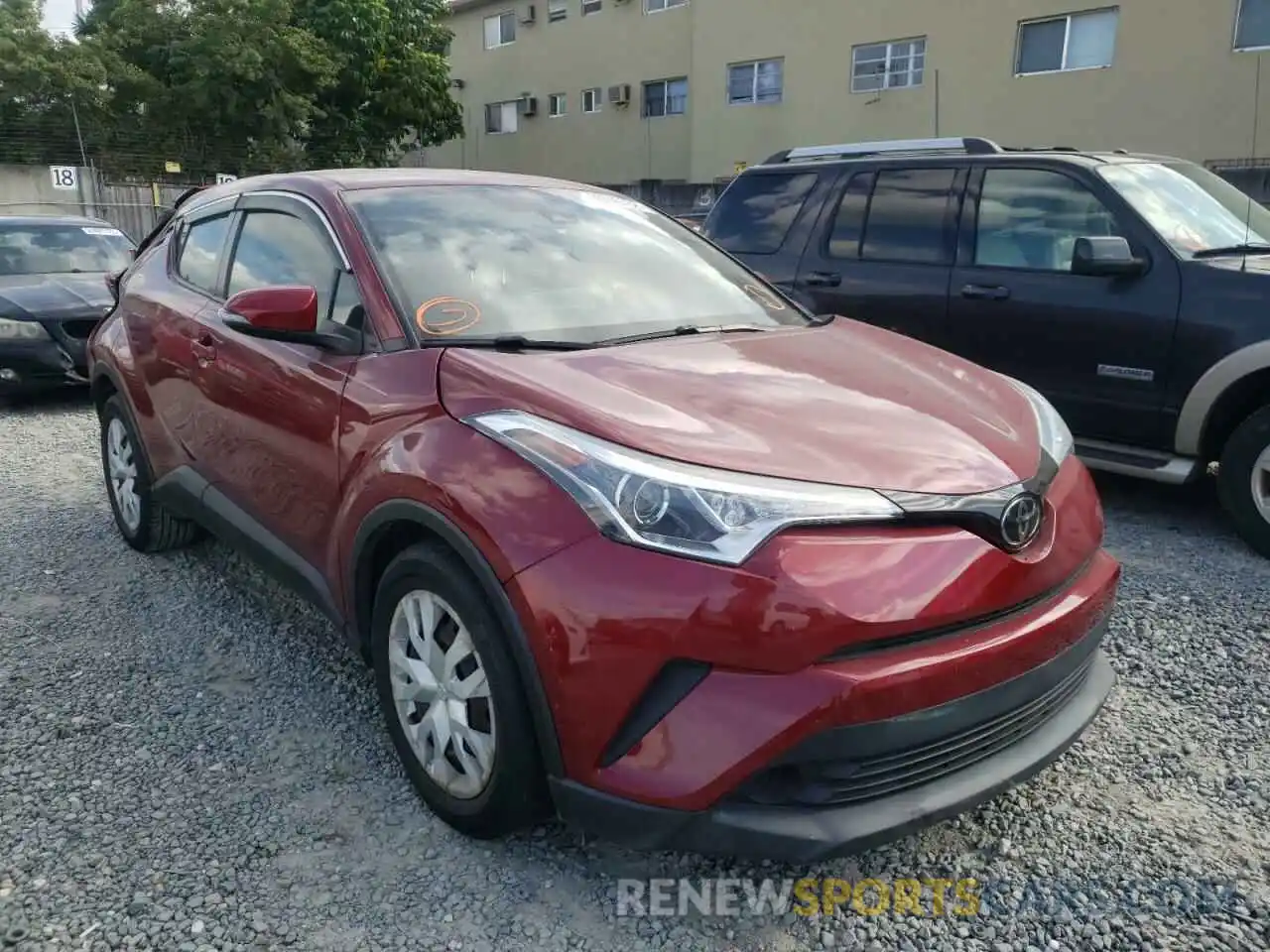 1 Photograph of a damaged car NMTKHMBX4KR076774 TOYOTA C-HR 2019