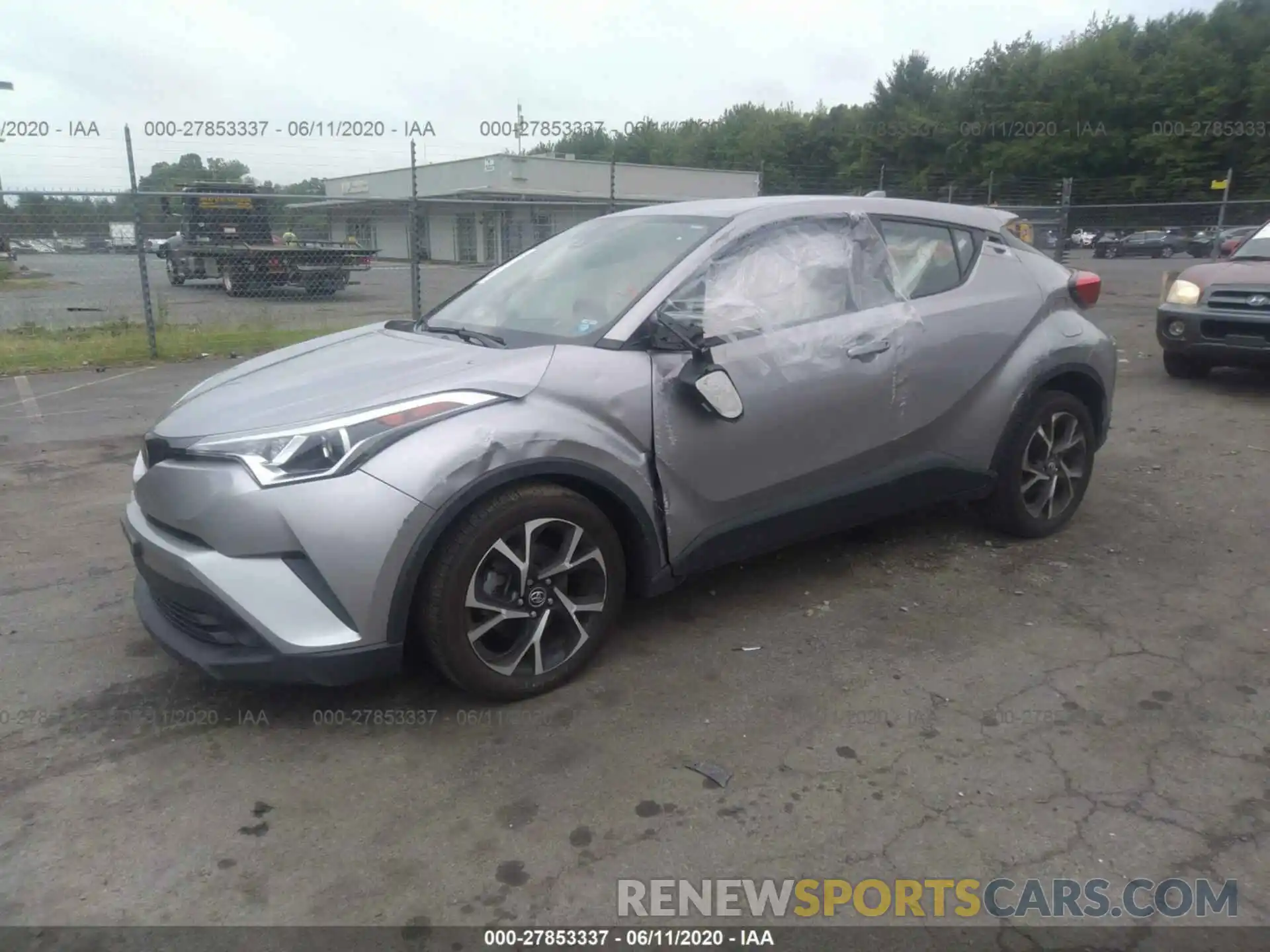 2 Фотография поврежденного автомобиля NMTKHMBX4KR077343 TOYOTA C-HR 2019