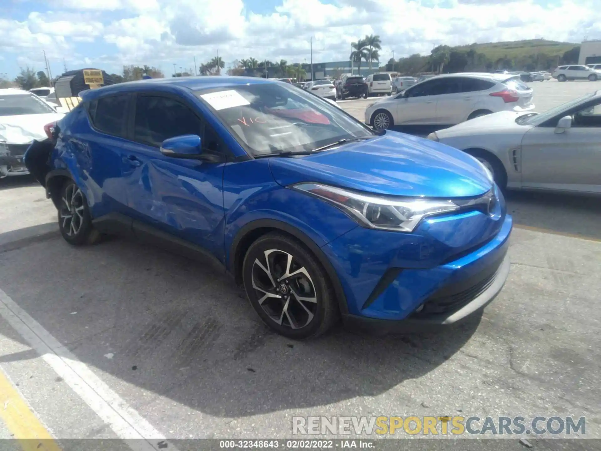 1 Photograph of a damaged car NMTKHMBX4KR077875 TOYOTA C-HR 2019