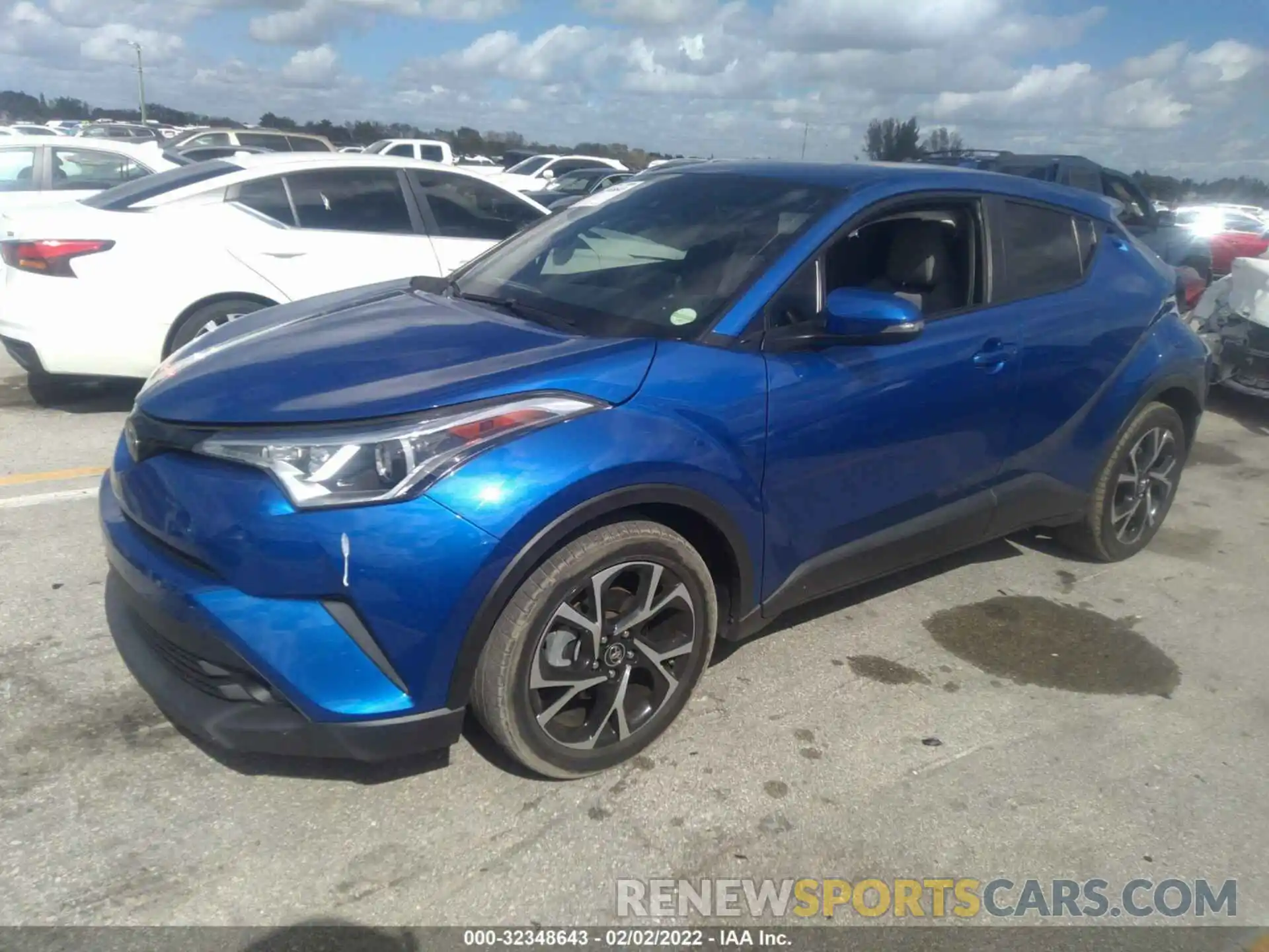 2 Фотография поврежденного автомобиля NMTKHMBX4KR077875 TOYOTA C-HR 2019